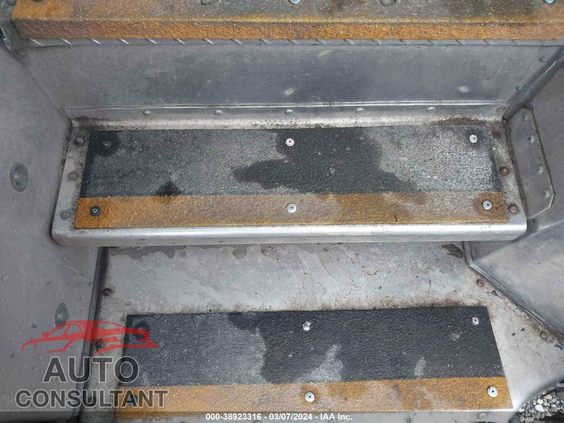 FORD E-450 STRIPPED 2019 - 1FC3E4K62KDC51556