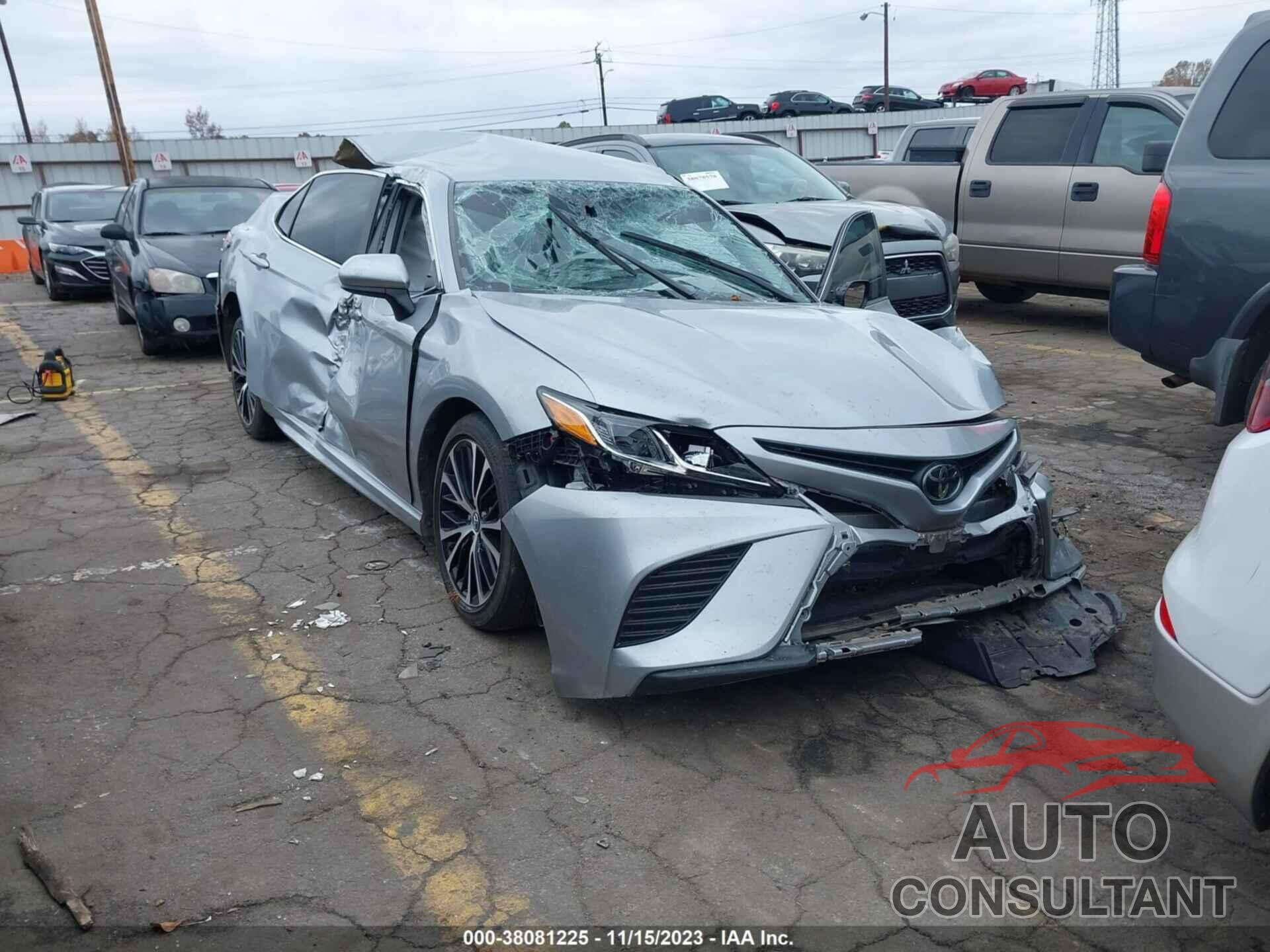 TOYOTA CAMRY 2020 - 4T1G11AK7LU333211