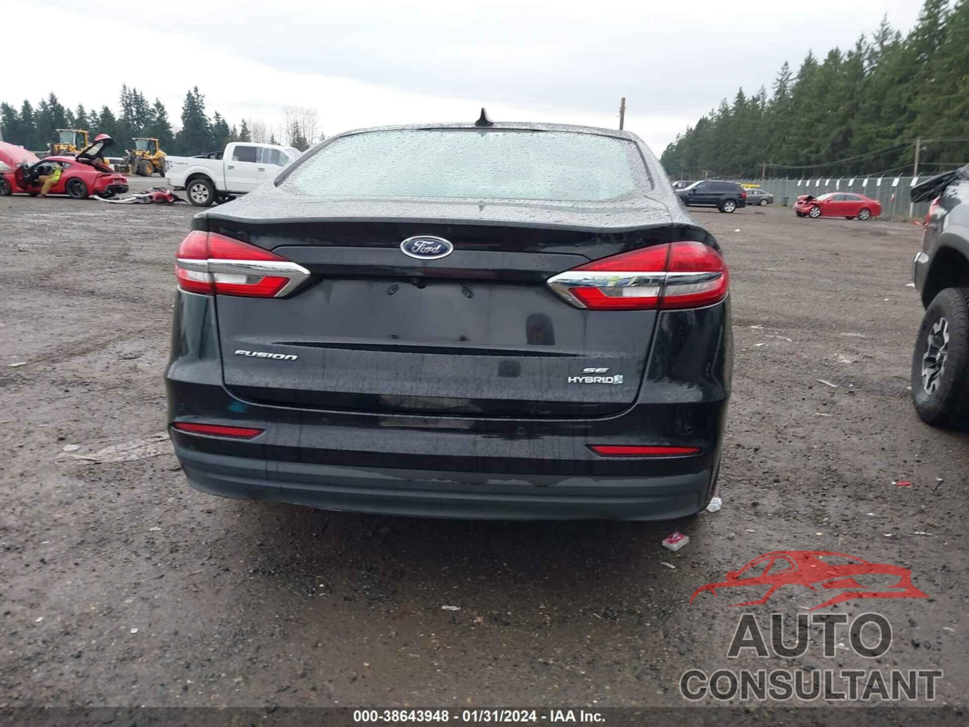 FORD FUSION HYBRID 2019 - 3FA6P0LU1KR180666