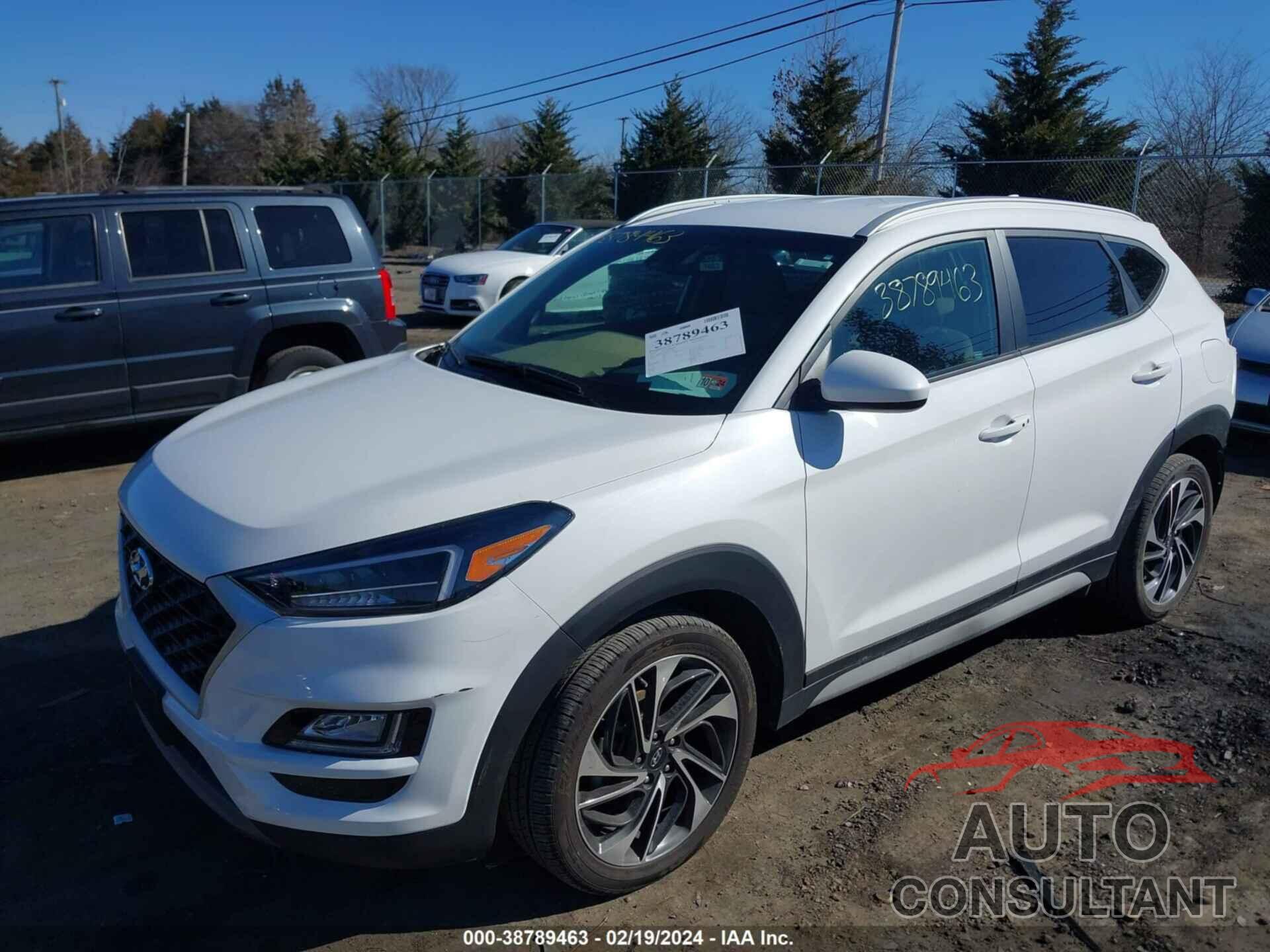 HYUNDAI TUCSON 2019 - KM8J33AL8KU016864