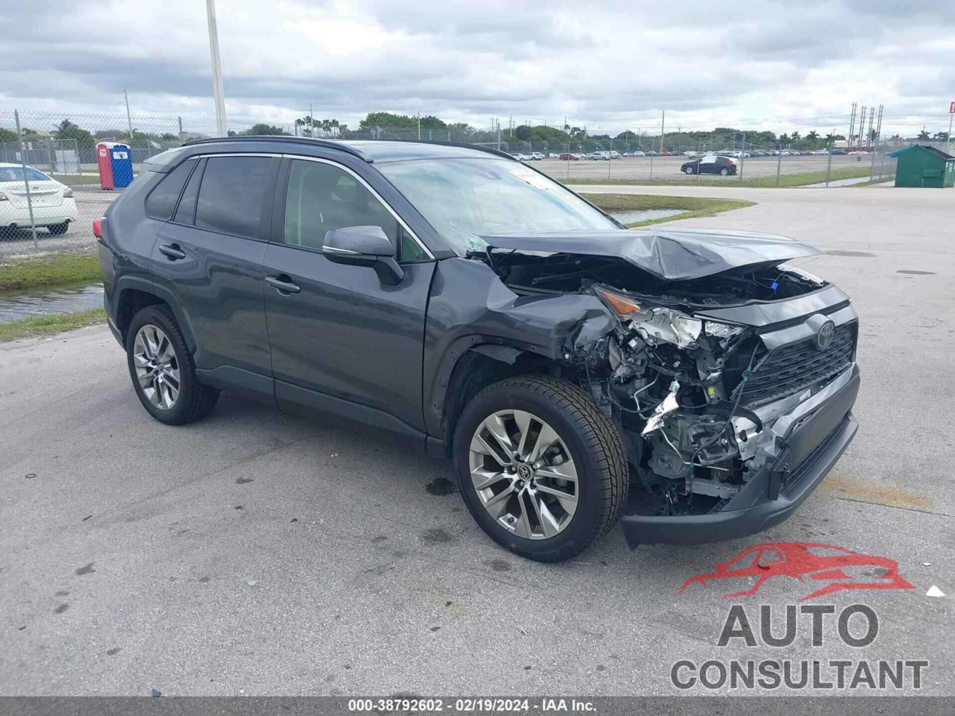 TOYOTA RAV4 2019 - JTMC1RFV0KD005566