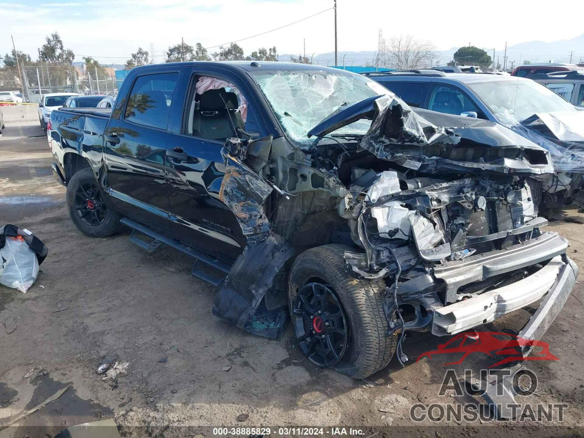 TOYOTA TUNDRA 2019 - 5TFDY5F12KX863044