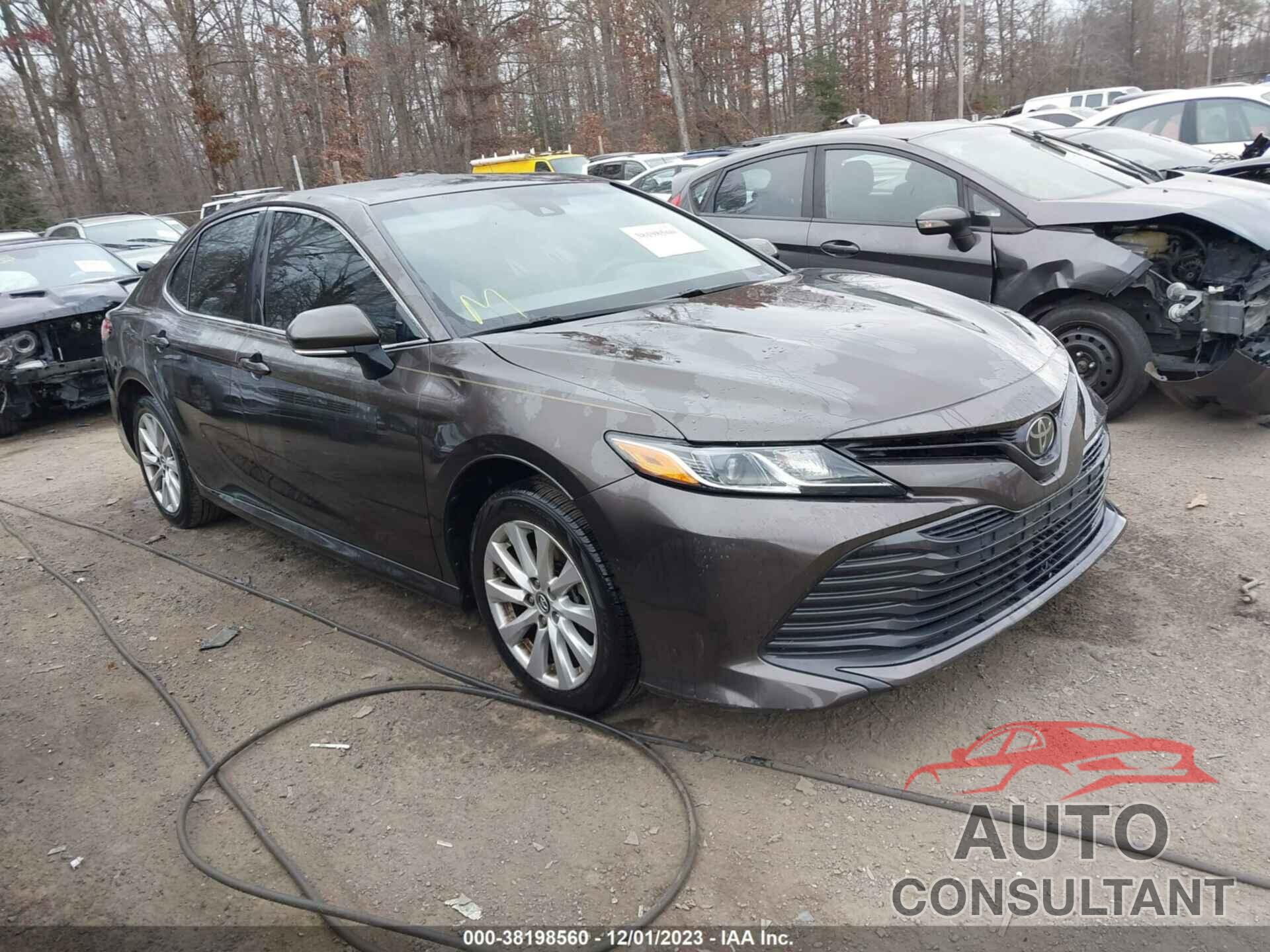 TOYOTA CAMRY 2018 - JTNB11HK4J3035671