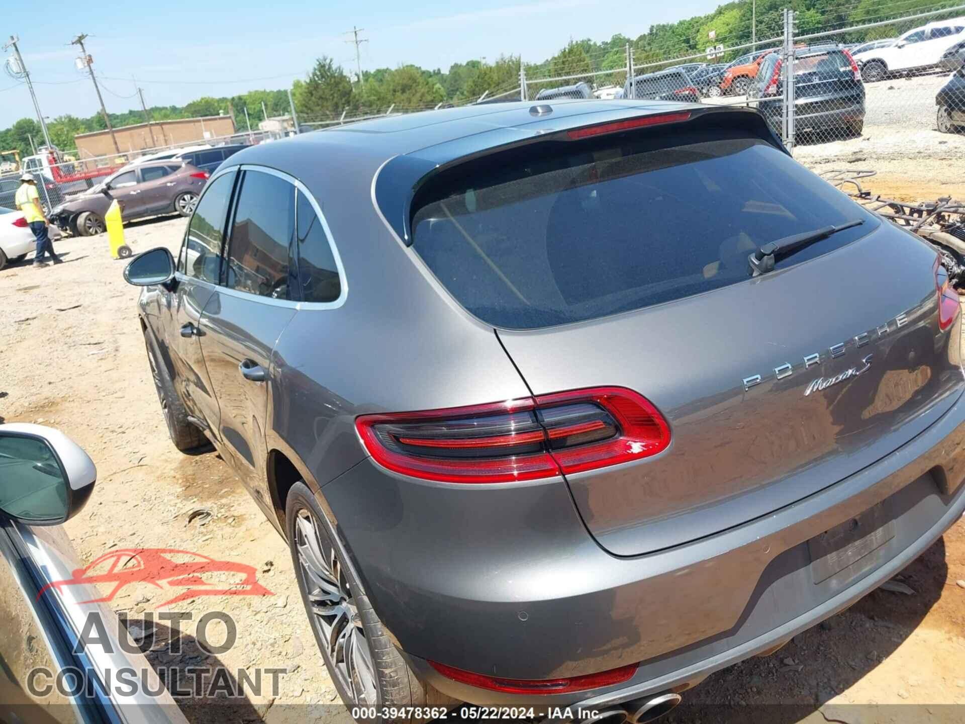 PORSCHE MACAN 2016 - WP1AB2A50GLB51187