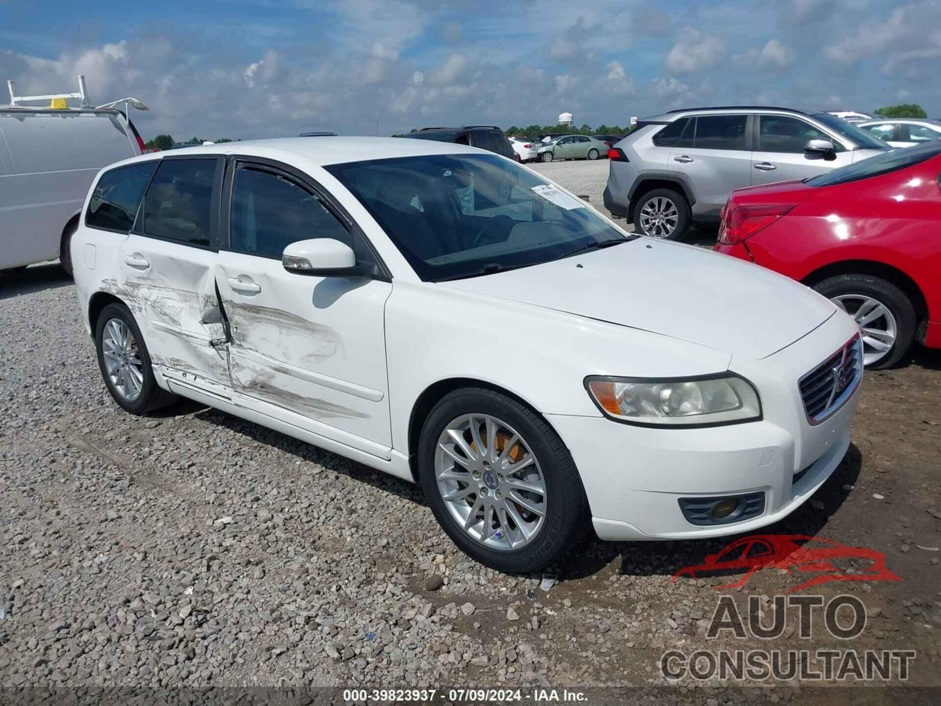 VOLVO V50 2010 - YV1382MW1A2553319