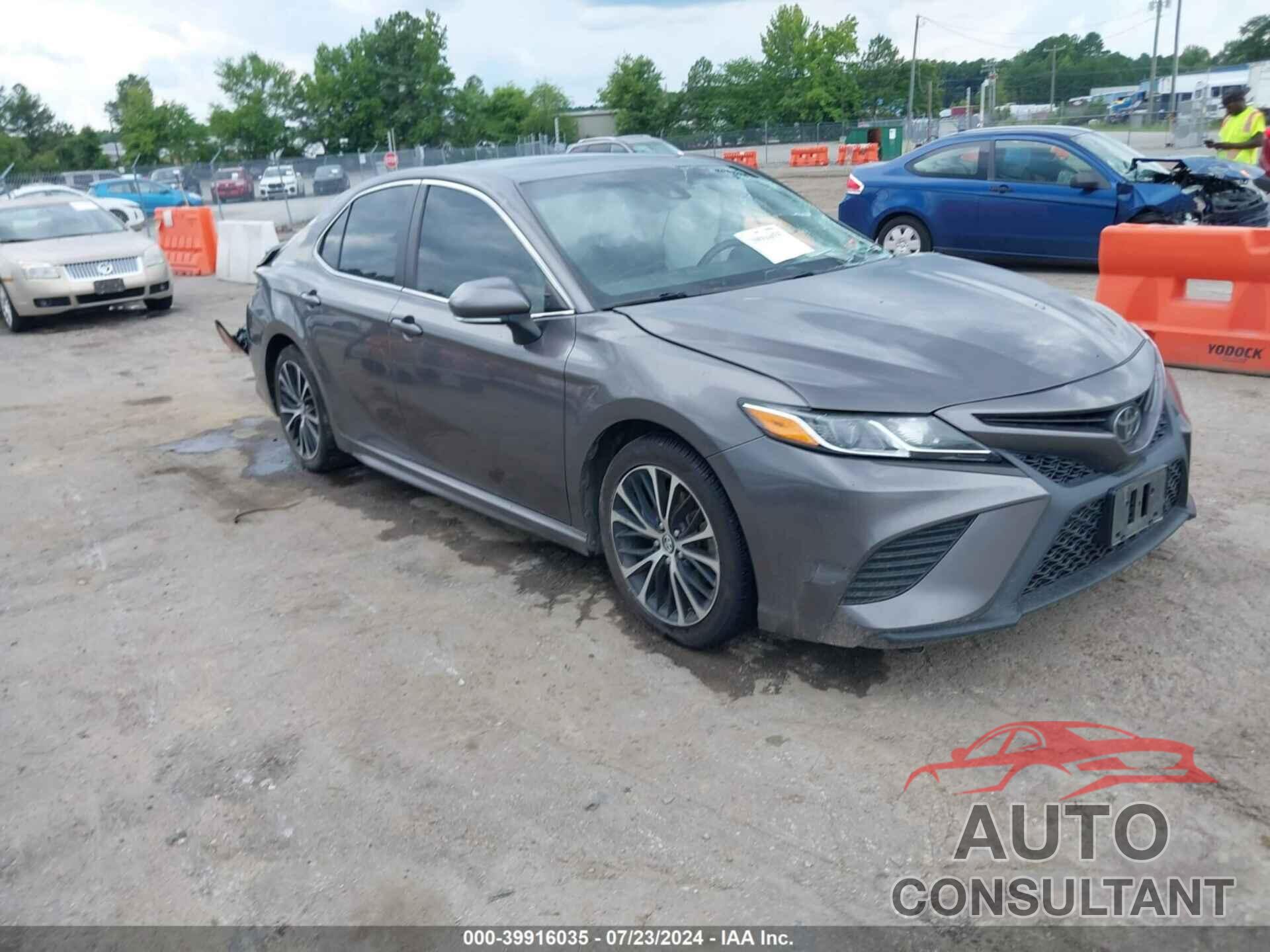 TOYOTA CAMRY 2020 - 4T1J11AK3LU349461
