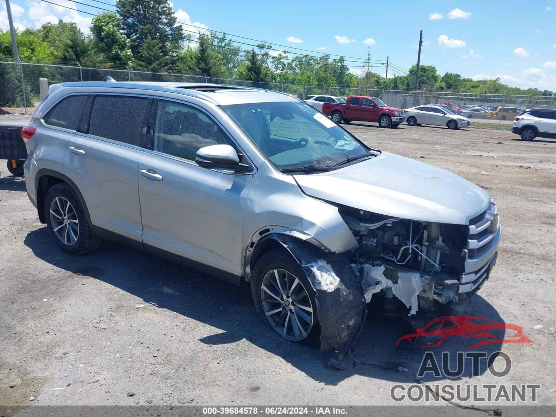 TOYOTA HIGHLANDER 2019 - 5TDJZRFH8KS626634