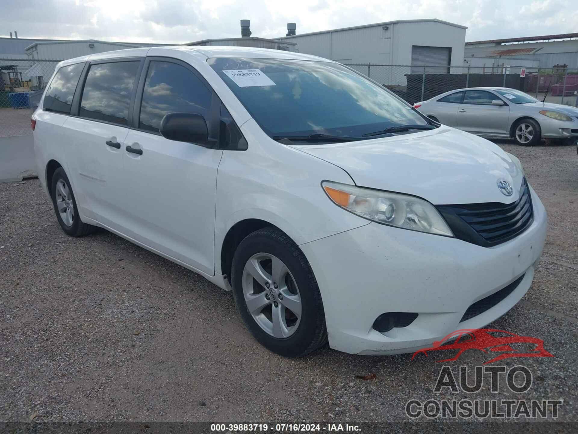 TOYOTA SIENNA 2016 - 5TDZK3DC3GS761877