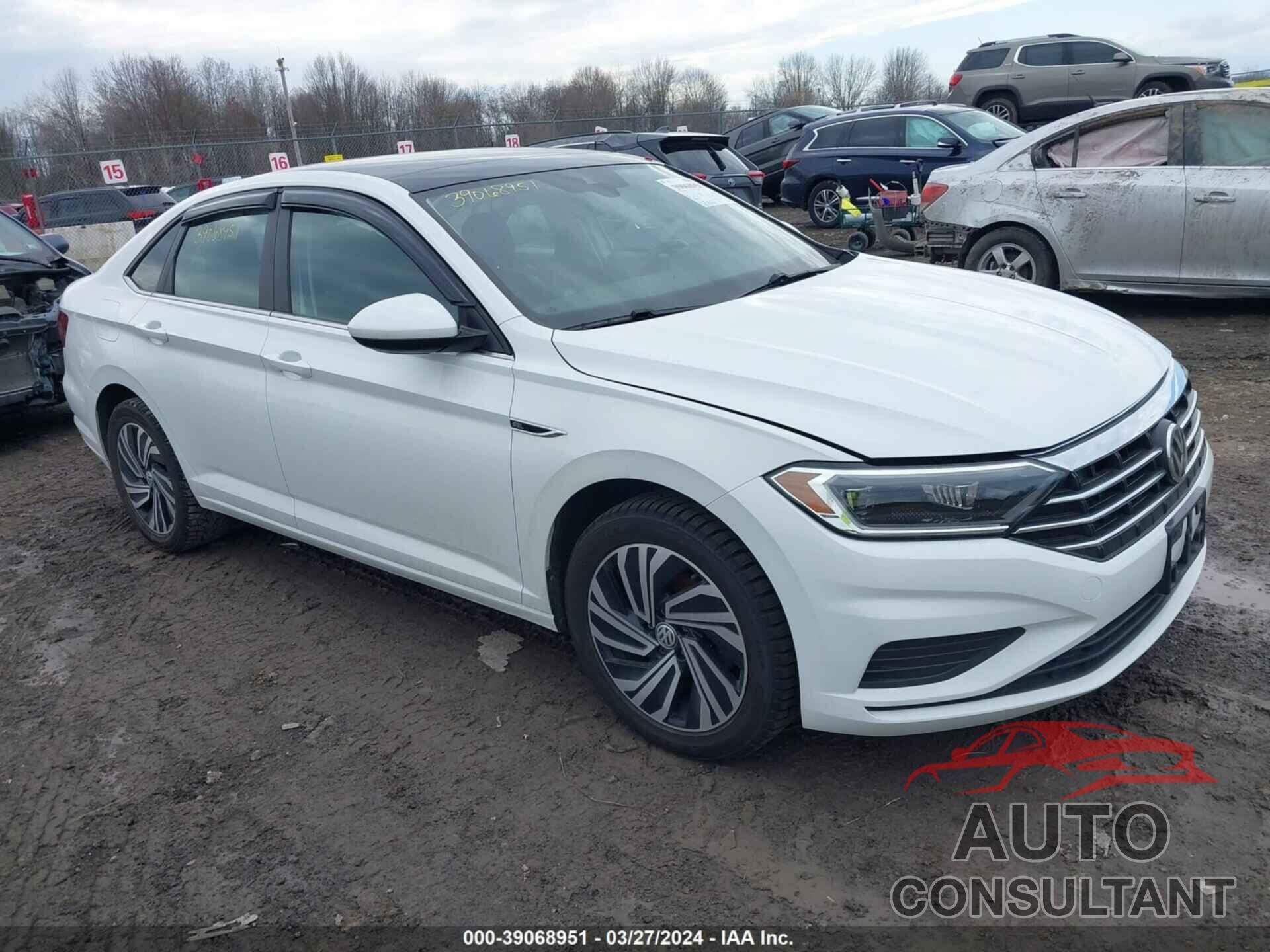 VOLKSWAGEN JETTA 2020 - 3VWE57BU0LM086635