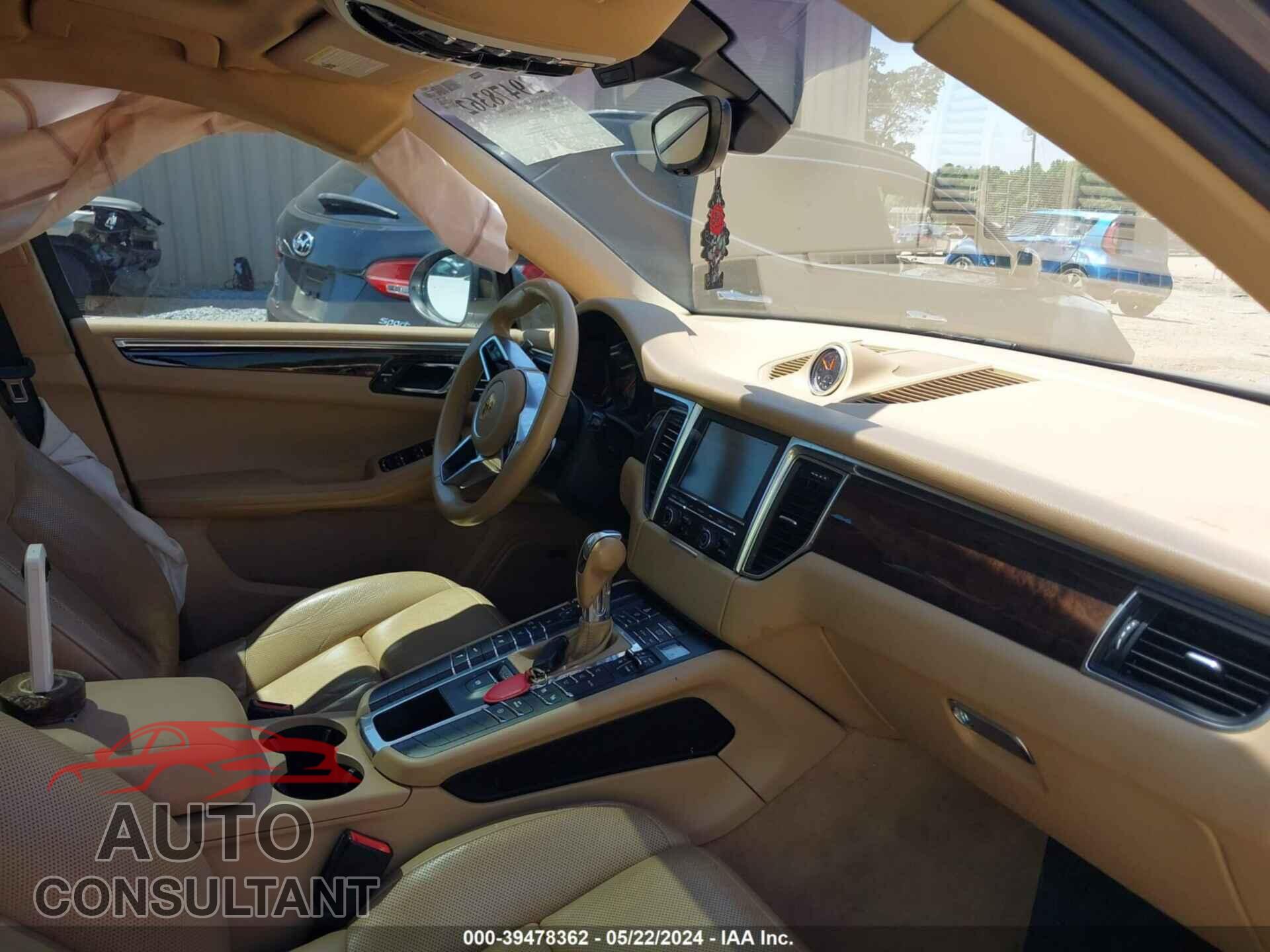 PORSCHE MACAN 2016 - WP1AB2A50GLB51187