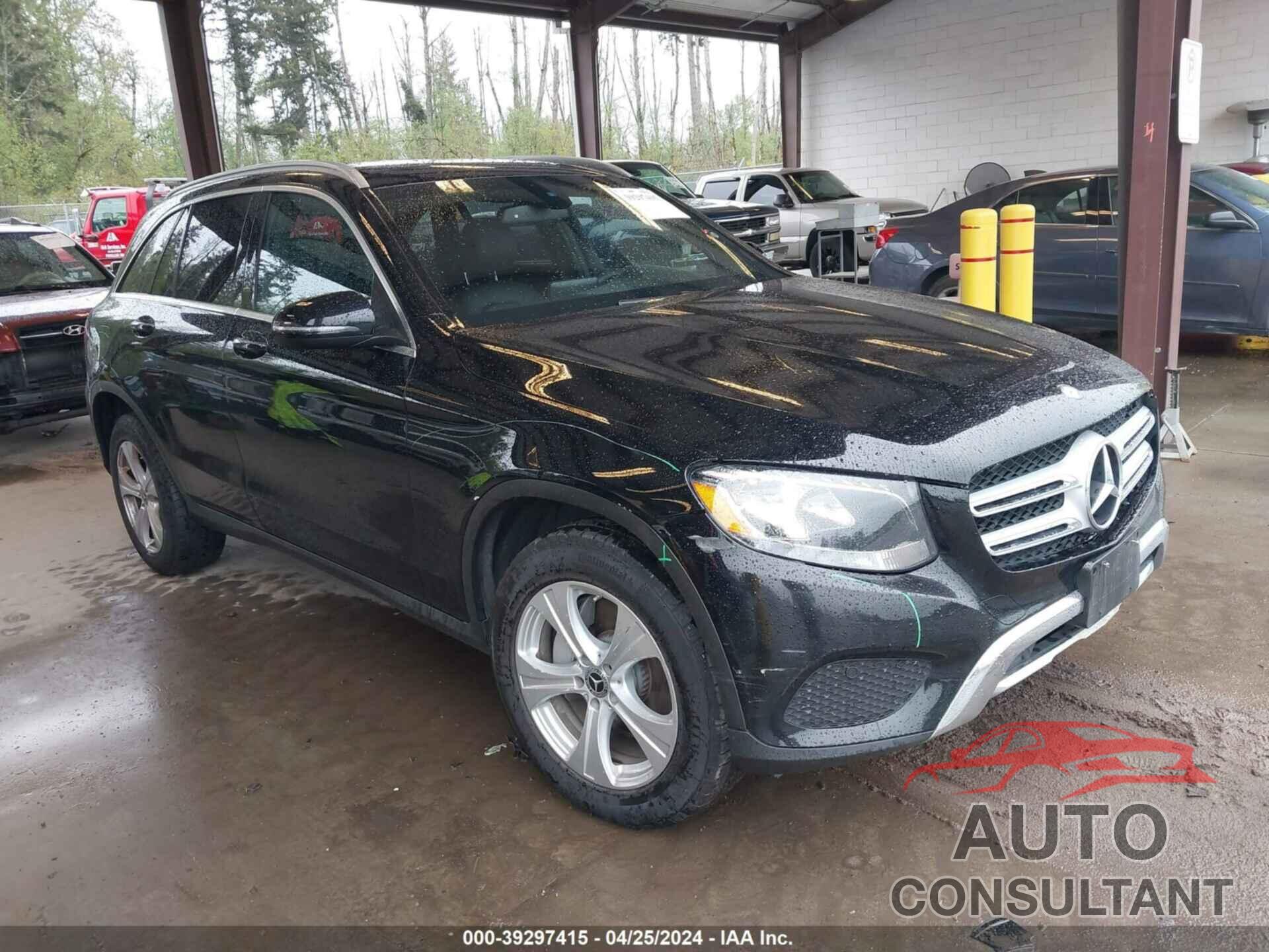 MERCEDES-BENZ GLC 300 2017 - WDC0G4JB3HF255988