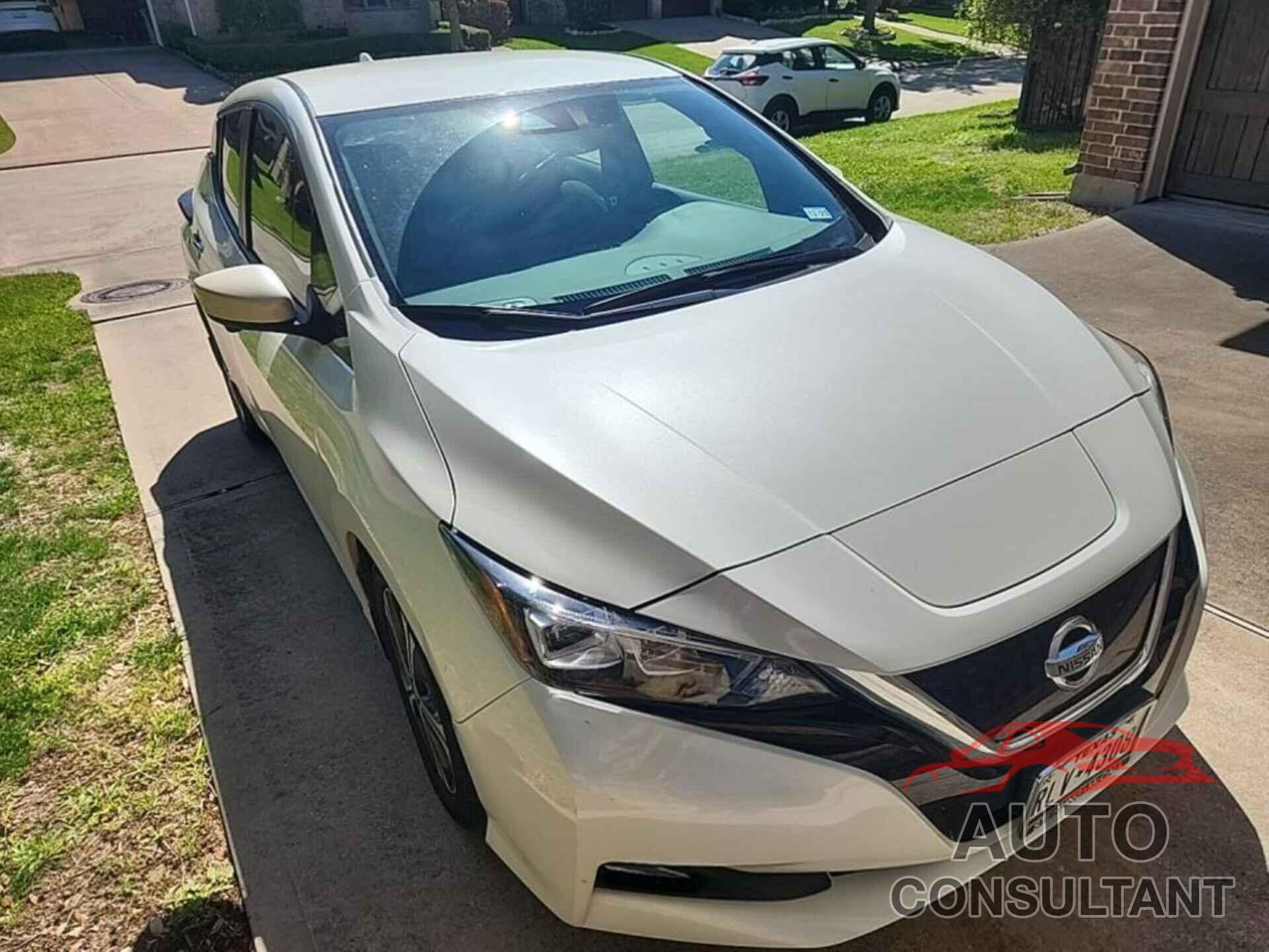 NISSAN LEAF 2022 - 1N4AZ1CVXNC555413