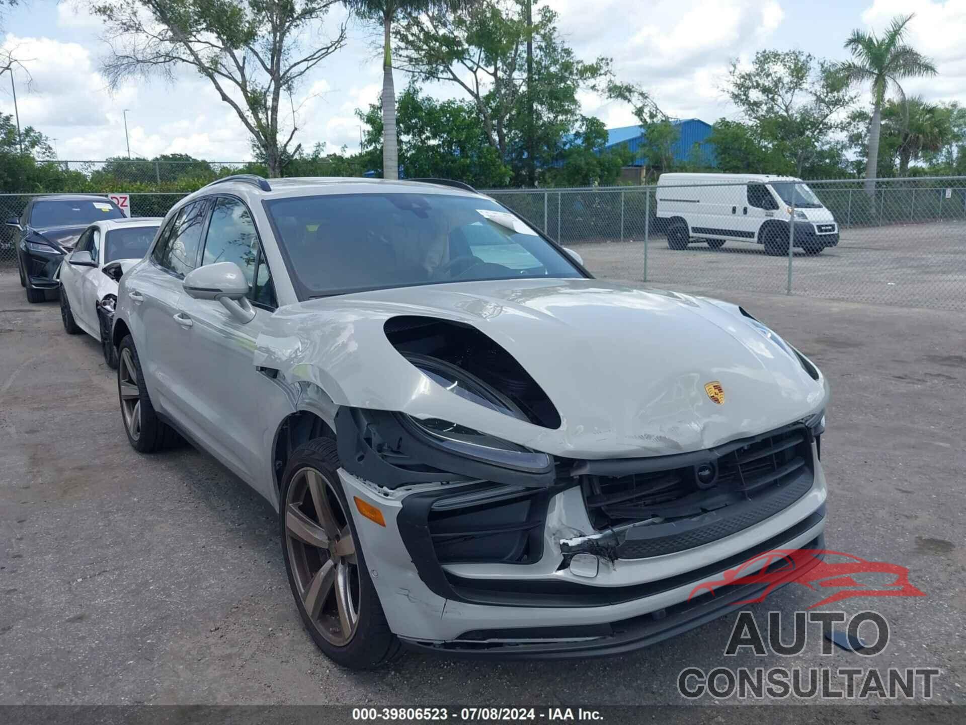 PORSCHE MACAN 2024 - WP1AA2A52RLB03583