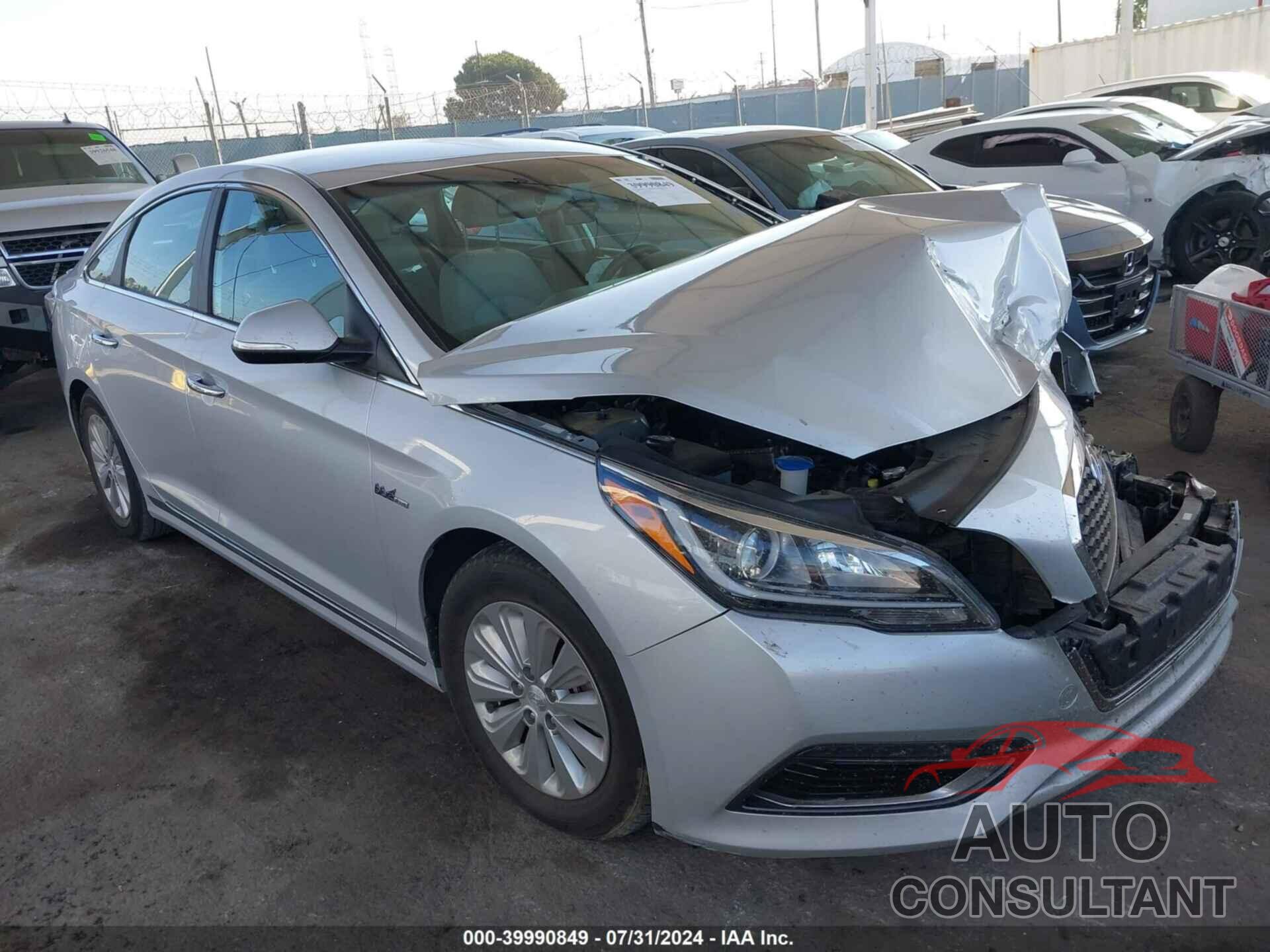 HYUNDAI SONATA HYBRID 2016 - KMHE24L15GA030140