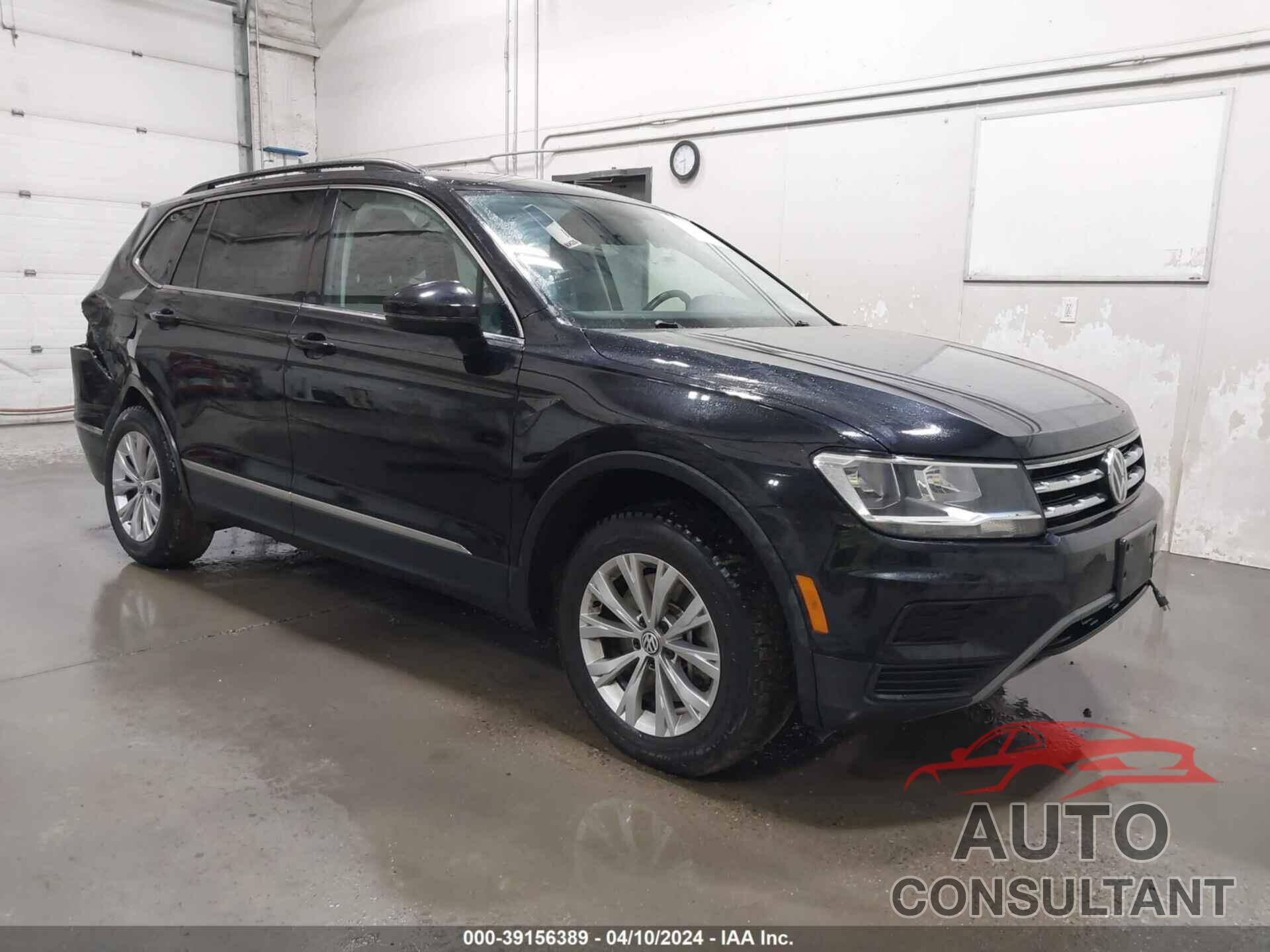 VOLKSWAGEN TIGUAN 2018 - 3VV2B7AX0JM152271