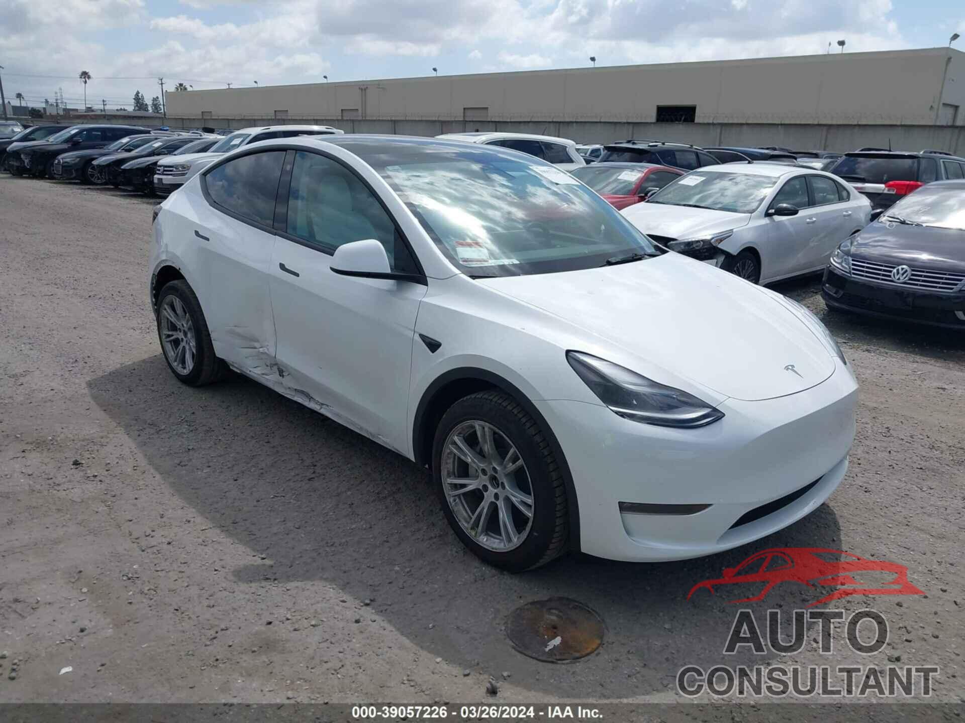 TESLA MODEL Y 2022 - 7SAYGDEE8NF576604