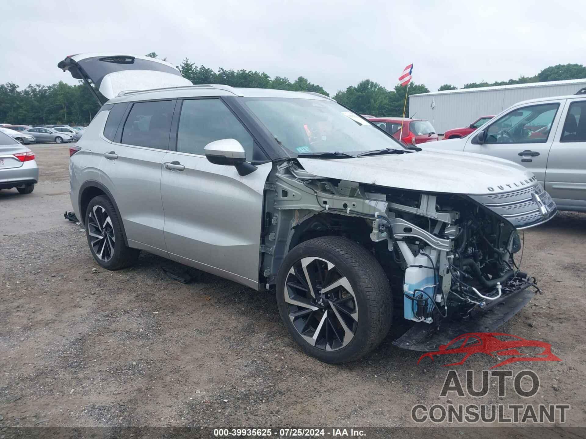 MITSUBISHI OUTLANDER 2022 - JA4J4VA81NZ084739