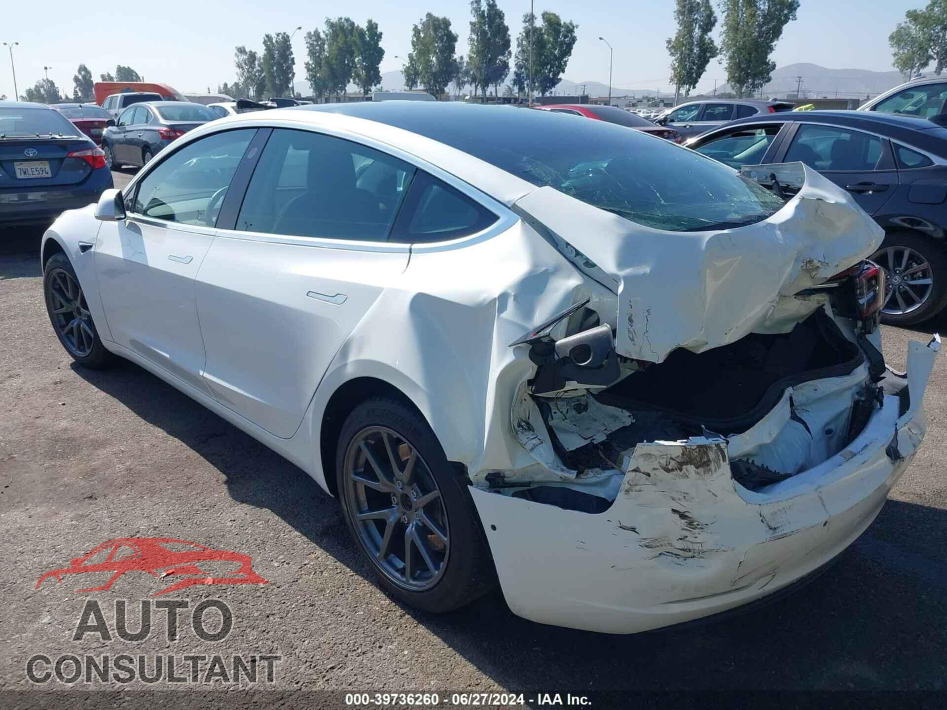 TESLA MODEL 3 2020 - 5YJ3E1EAXLF631964
