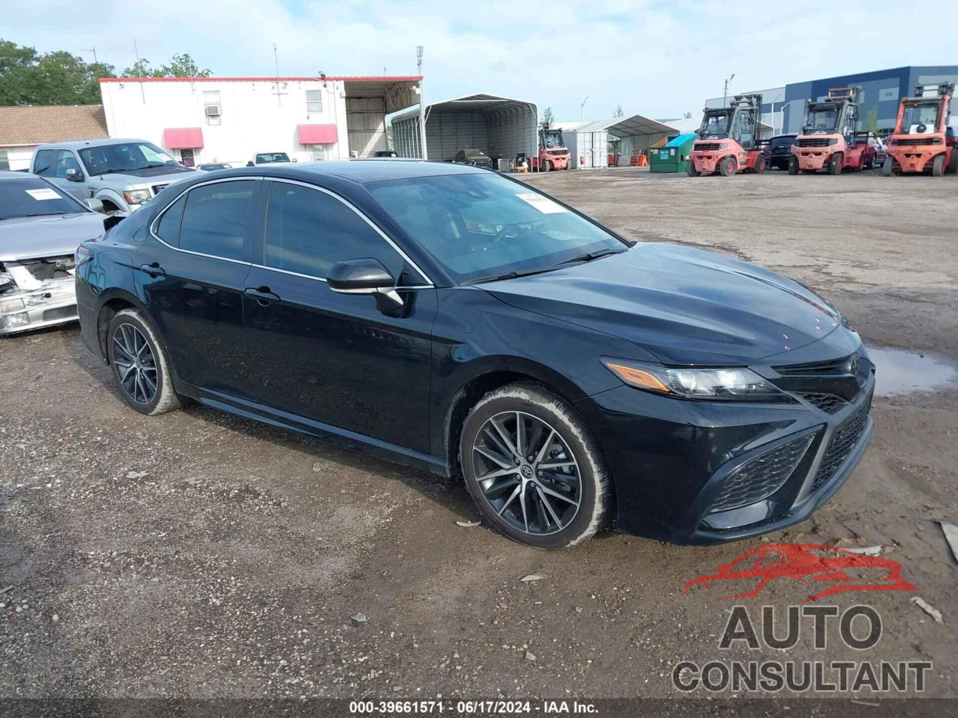 TOYOTA CAMRY 2024 - 4T1G11AK1RU233209