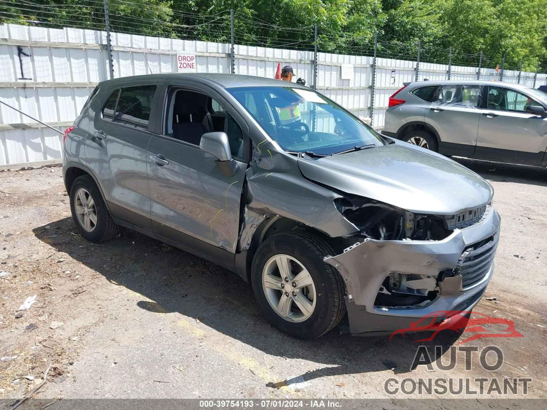 CHEVROLET TRAX 2020 - 3GNCJKSBXLL211404