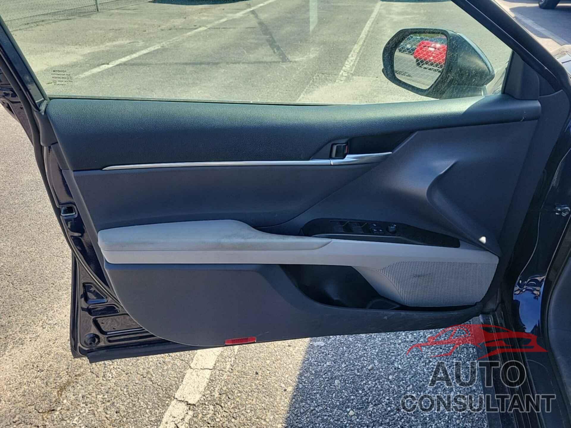 TOYOTA CAMRY 2021 - 4T1C11BK1MU045392