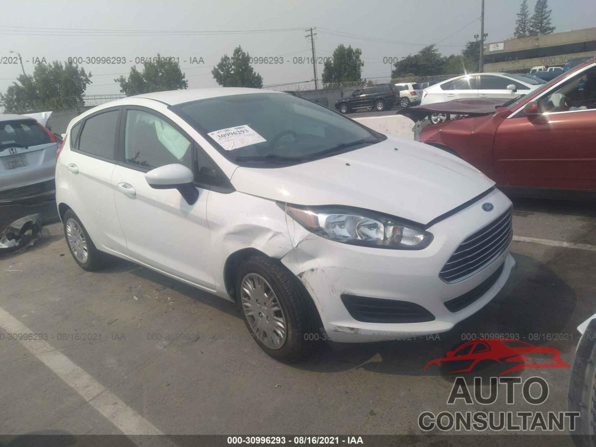 FORD FIESTA 2017 - 3FADP4TJ5HM170393