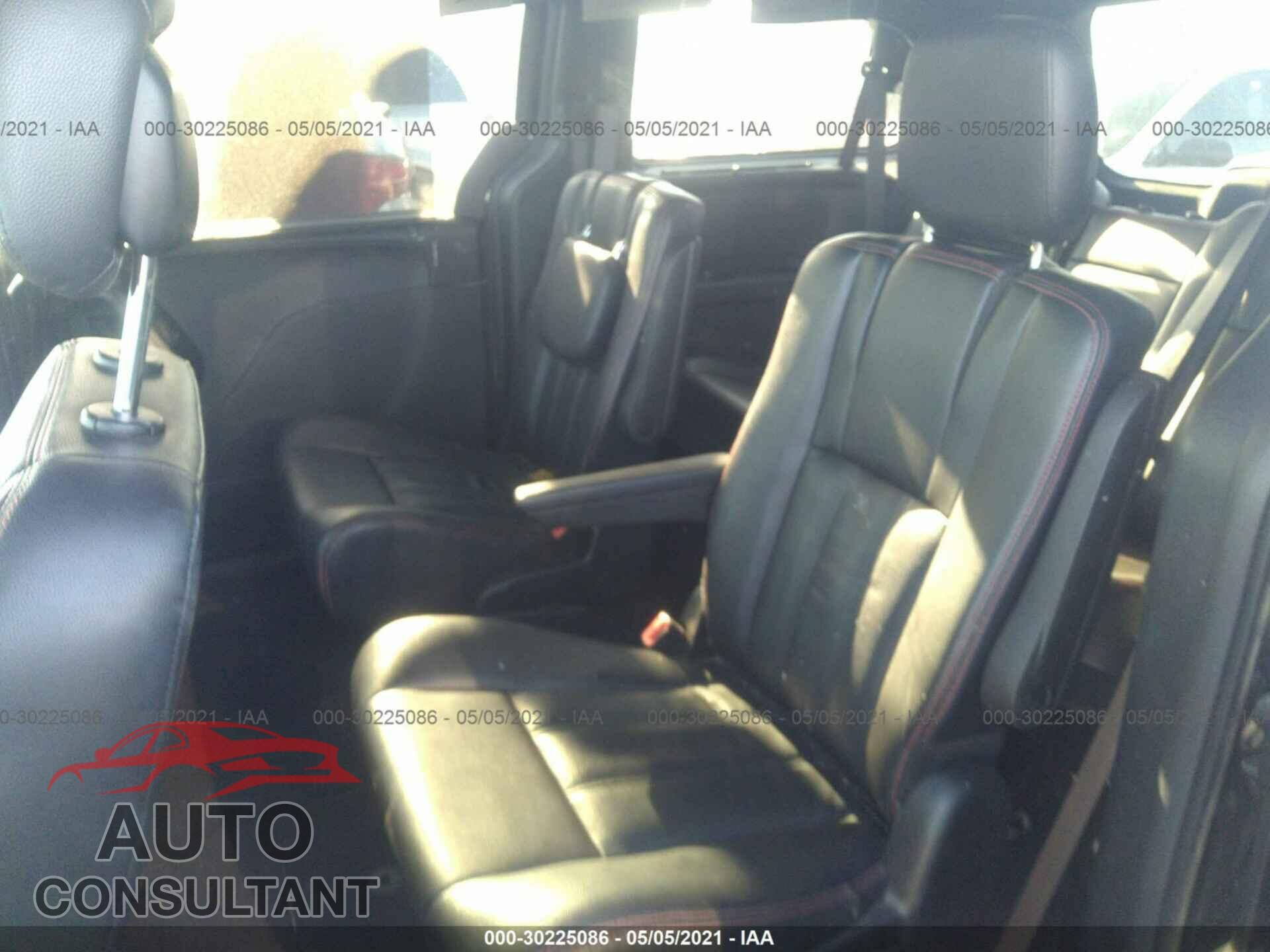 DODGE GRAND CARAVAN 2016 - 2C4RDGEG3GR136357