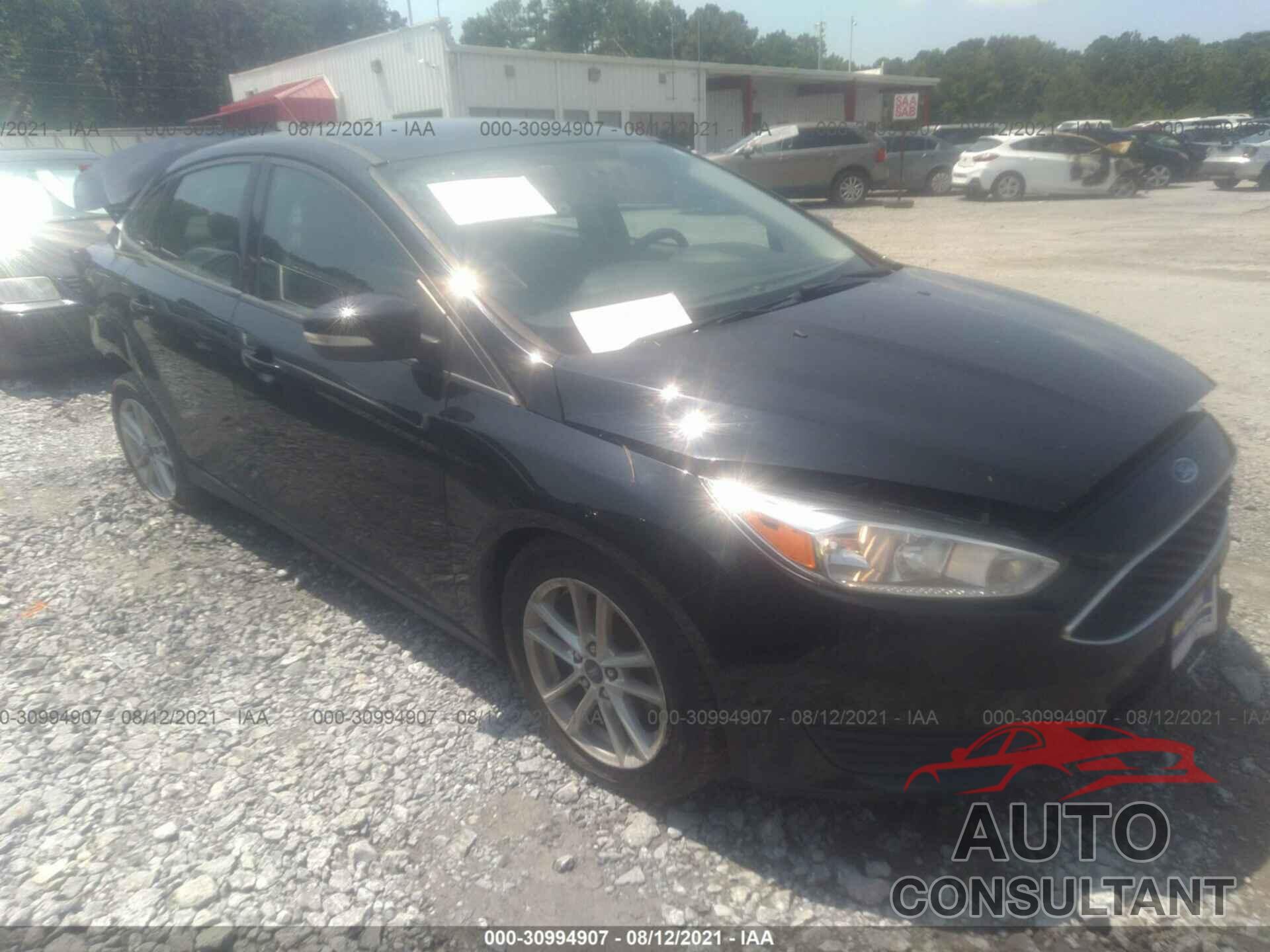 FORD FOCUS 2017 - 1FADP3F27HL248060