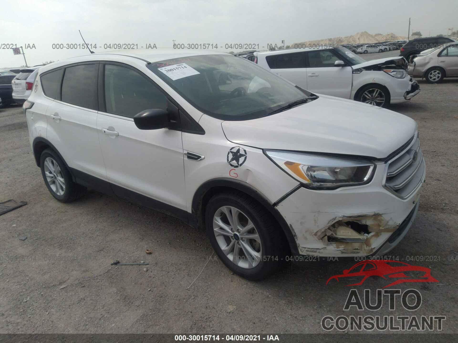 FORD ESCAPE 2019 - 1FMCU0GD7KUB77968