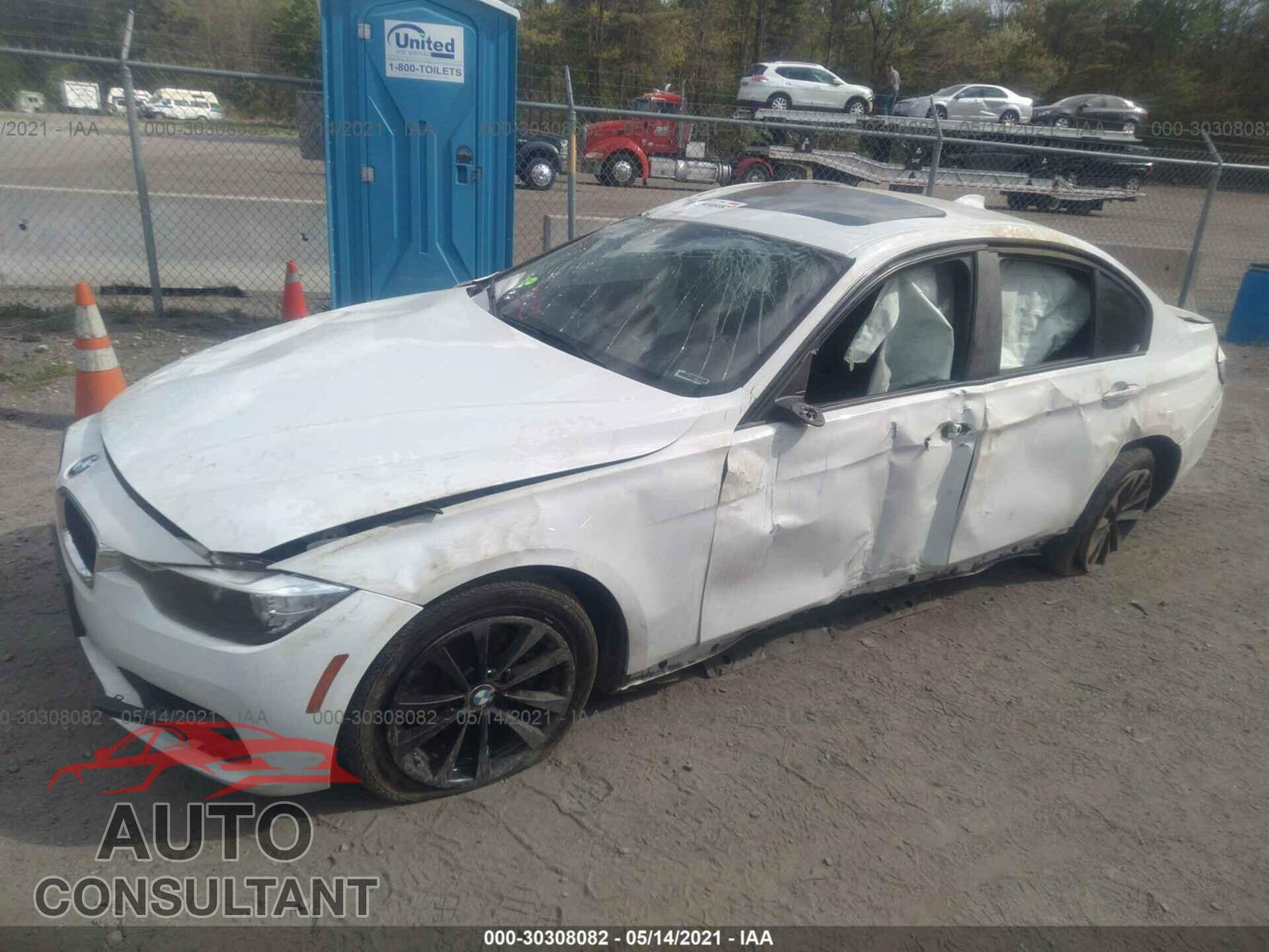BMW 3 SERIES 2016 - WBA8E5G52GNU20632