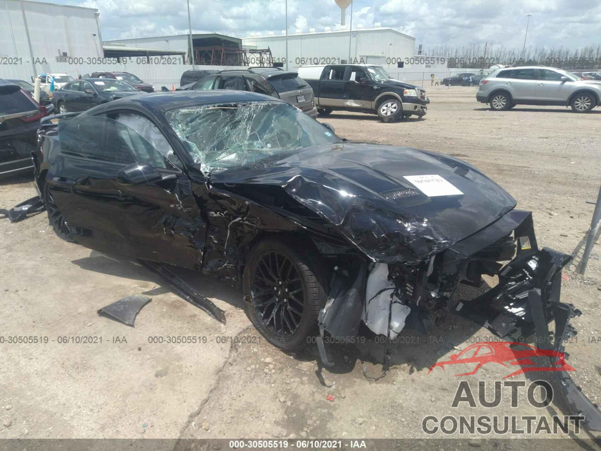 FORD MUSTANG 2020 - 1FA6P8CF6L5178836