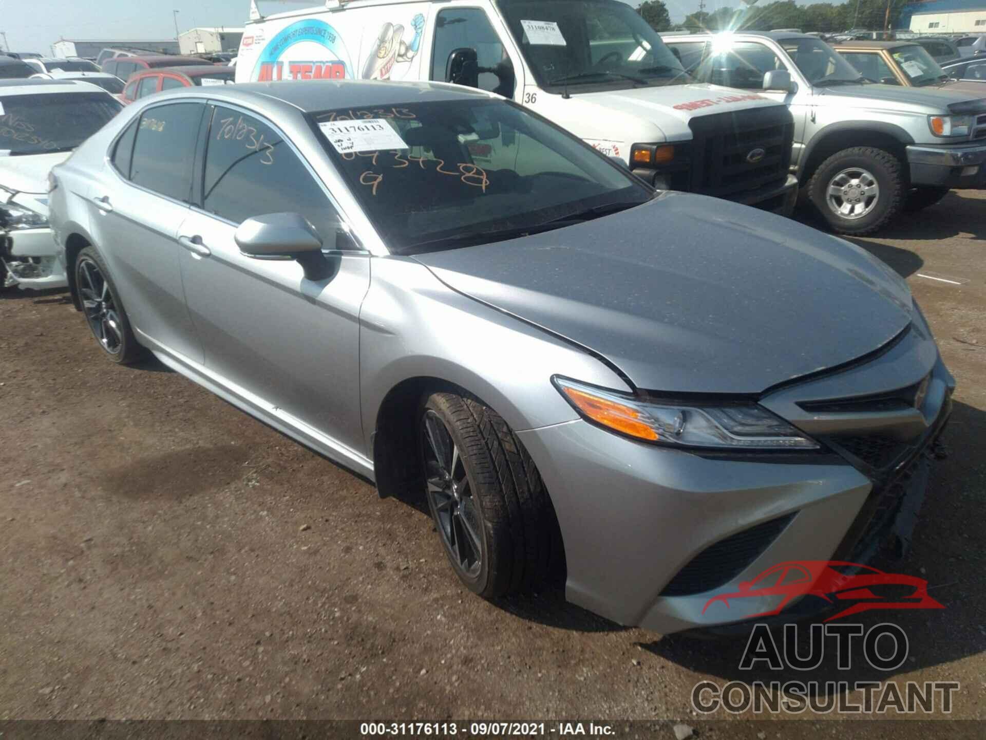 TOYOTA CAMRY 2020 - 4T1K61AK7LU926210