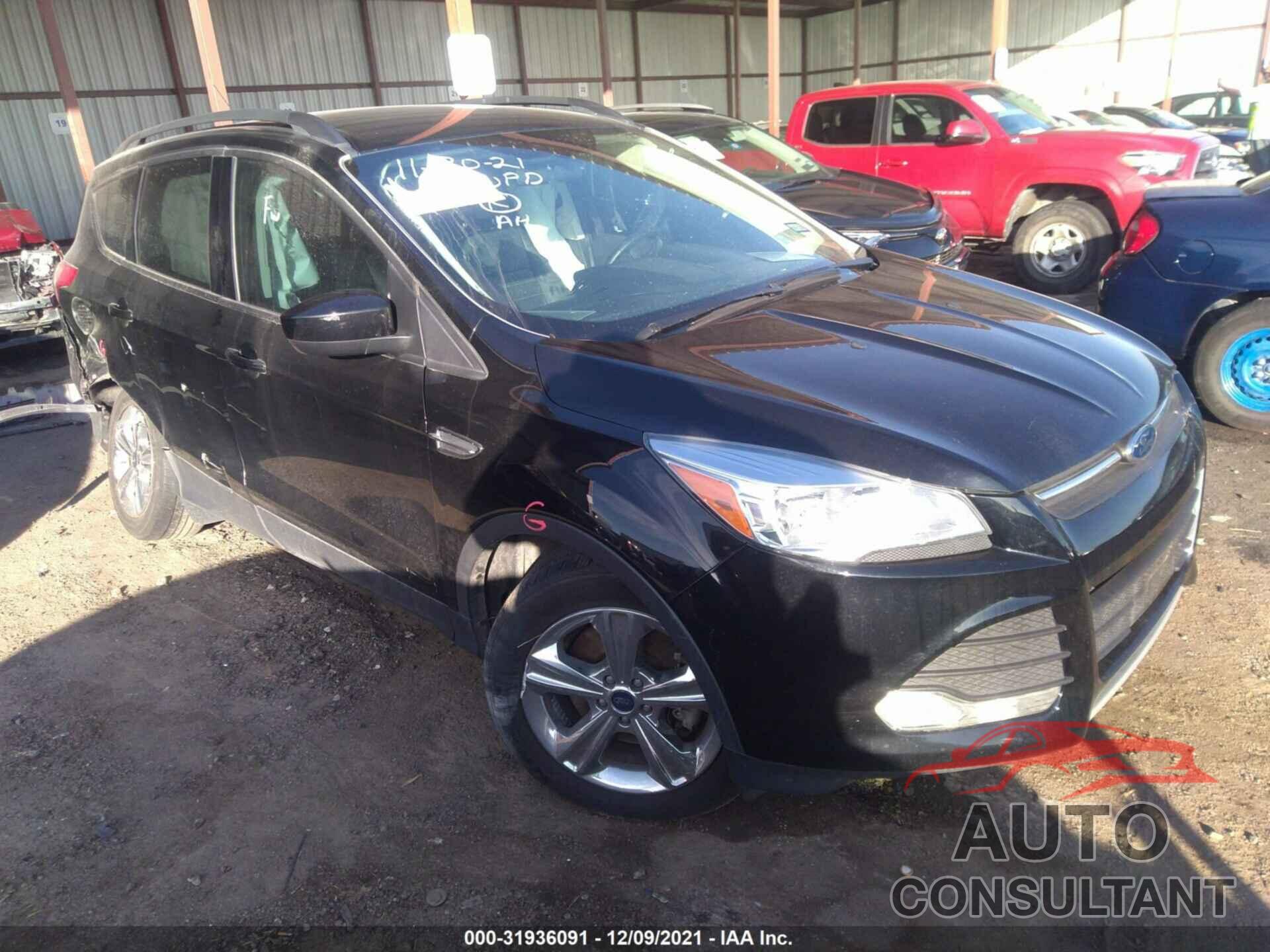 FORD ESCAPE 2016 - 1FMCU0G93GUC10600