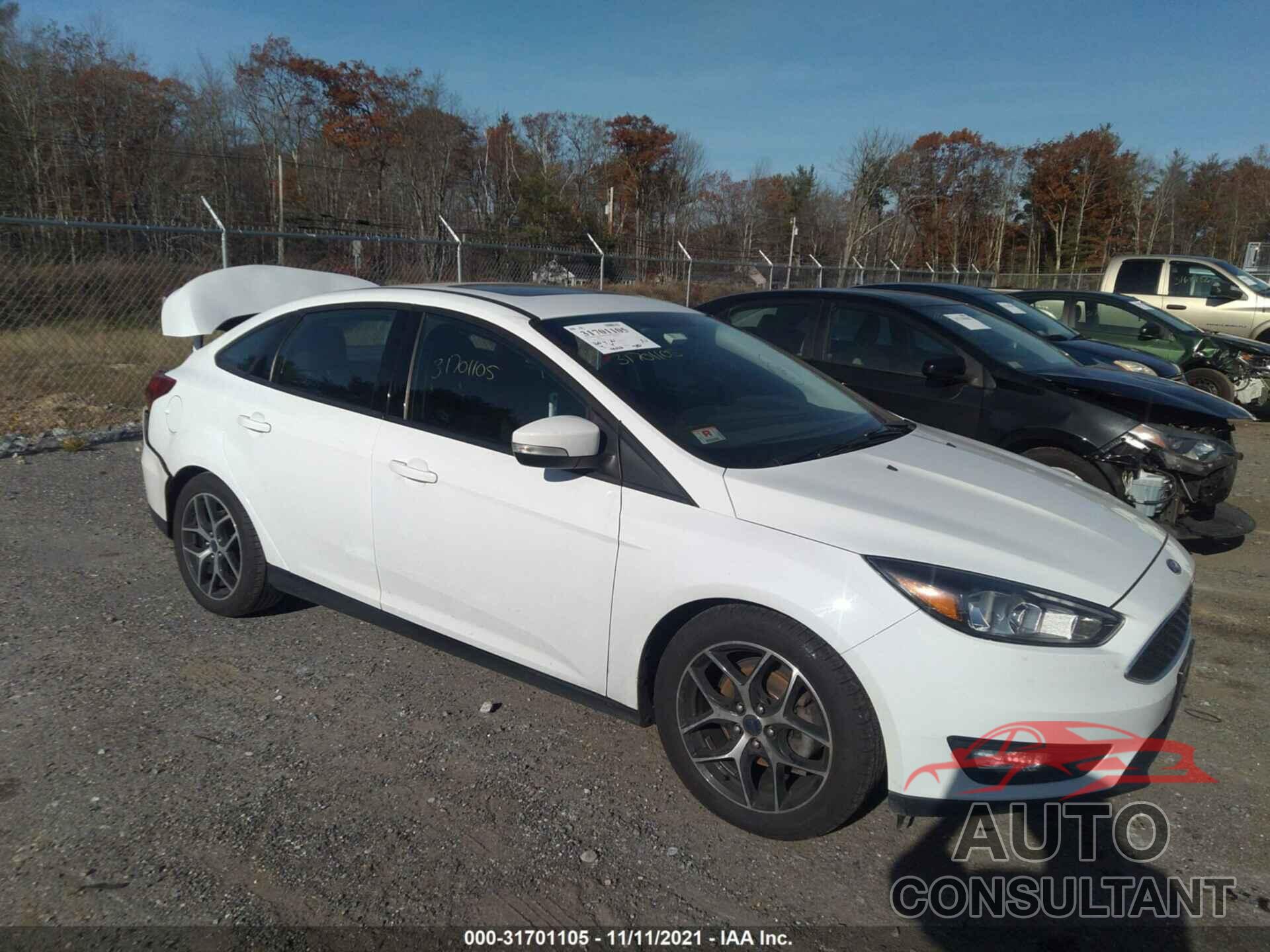 FORD FOCUS 2017 - 1FADP3H23HL262907