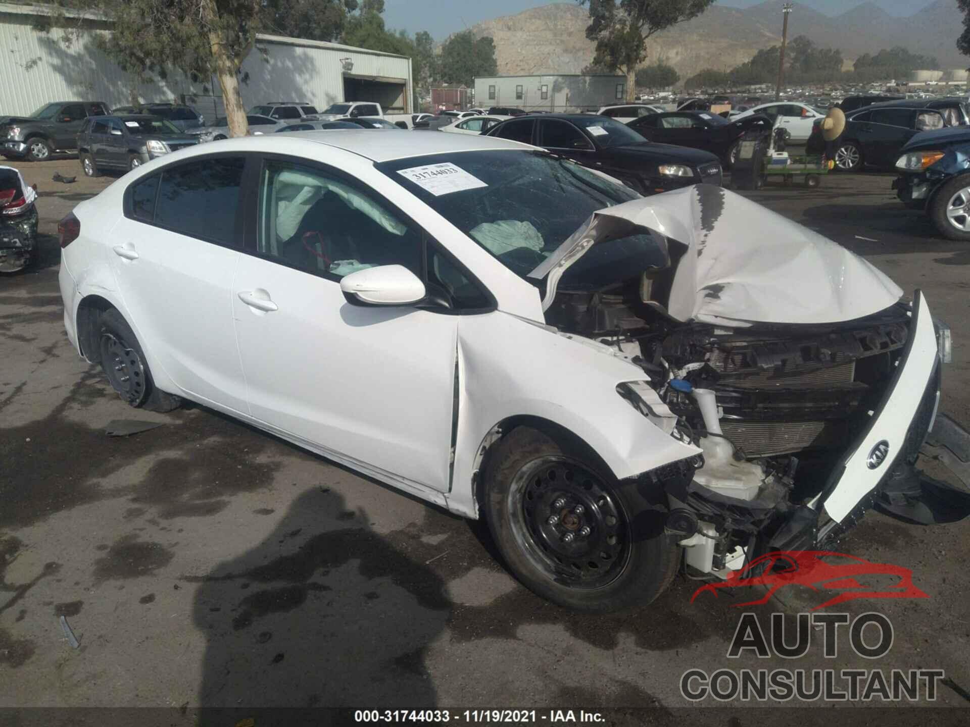 KIA FORTE 2017 - 3KPFK4A74HE066688