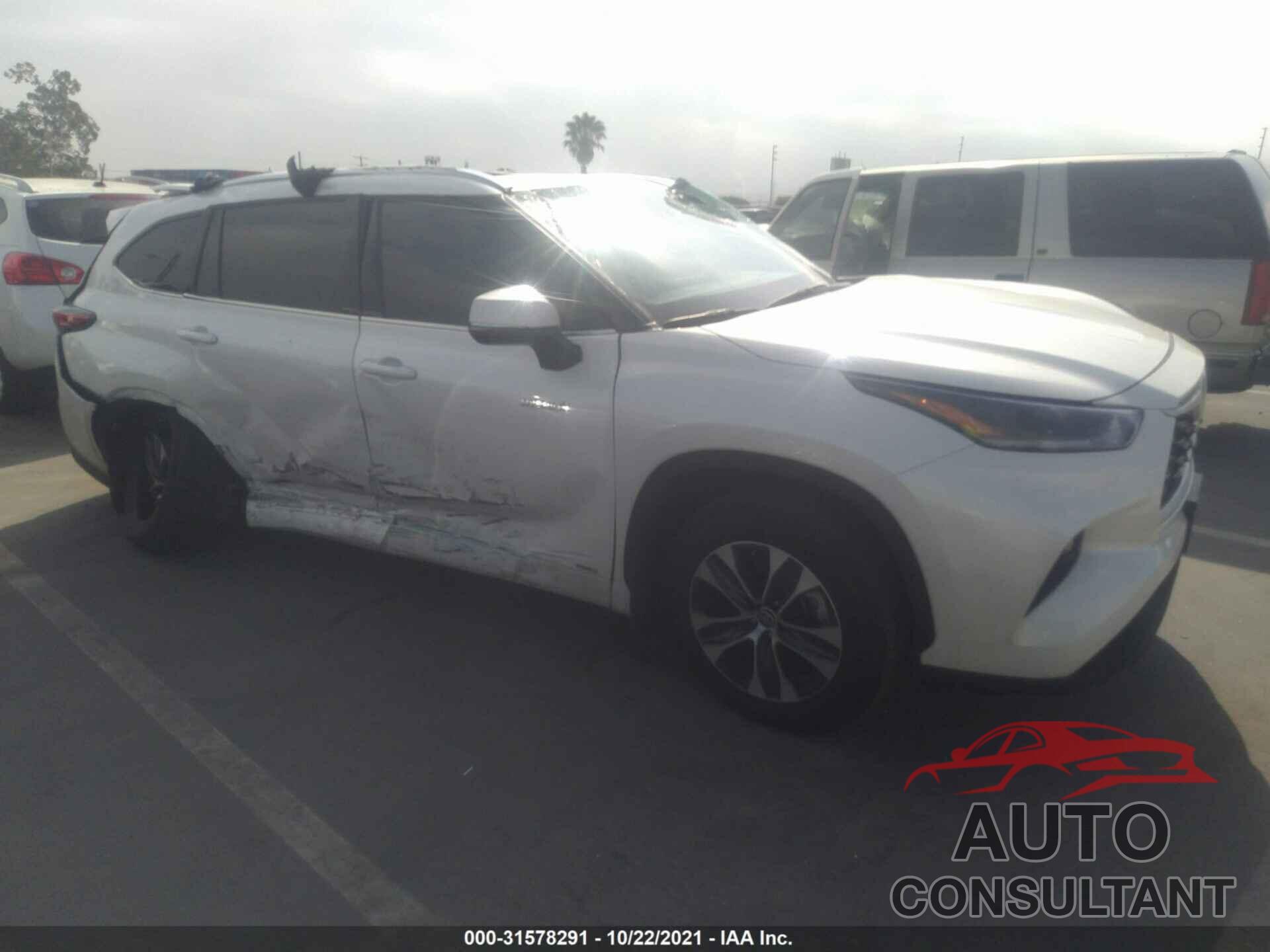 TOYOTA HIGHLANDER 2021 - 5TDHBRCH4MS526718