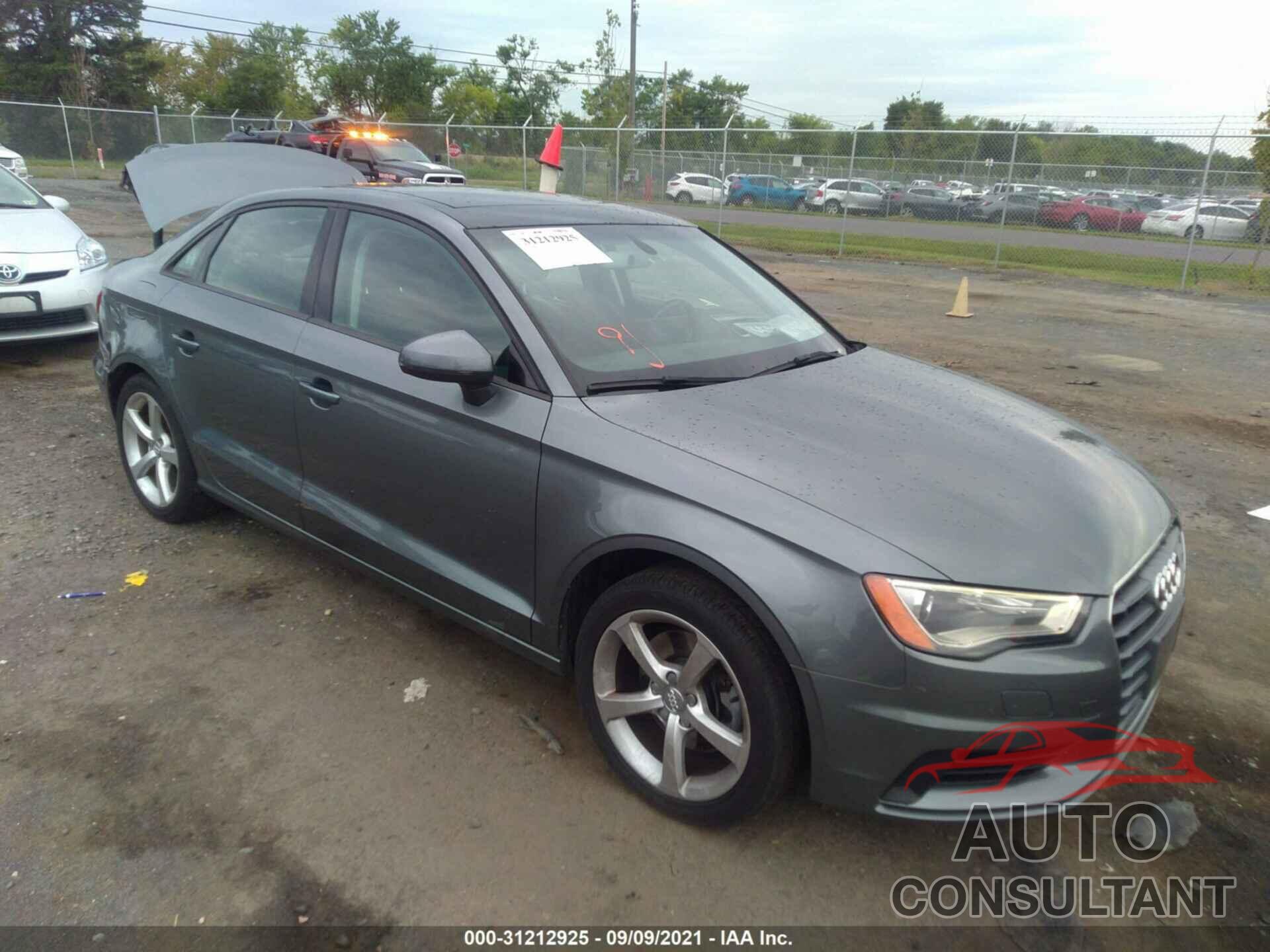 AUDI A3 2016 - WAUA7GFFXG1019418