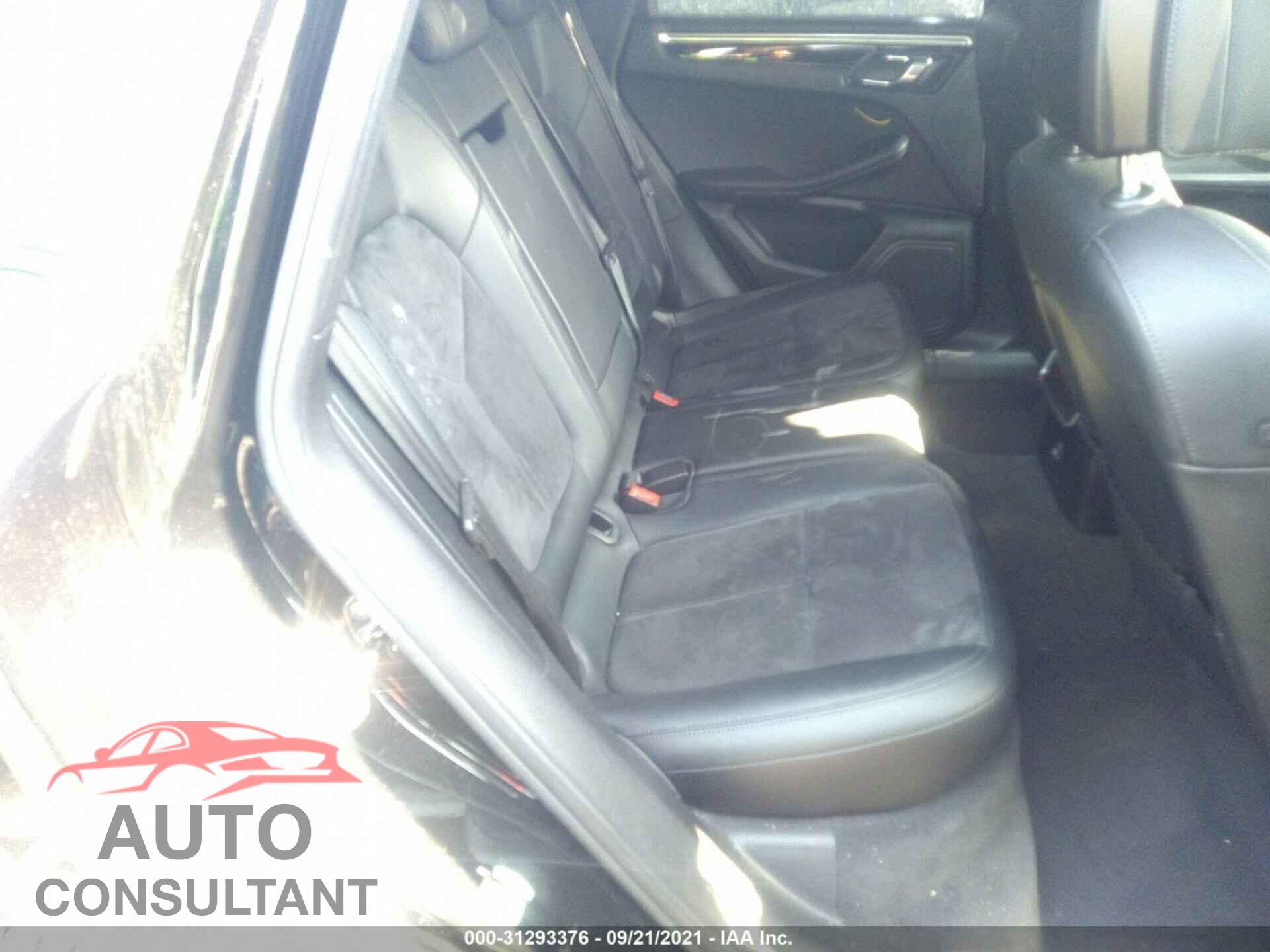 PORSCHE MACAN 2017 - WP1AA2A55HLB05729
