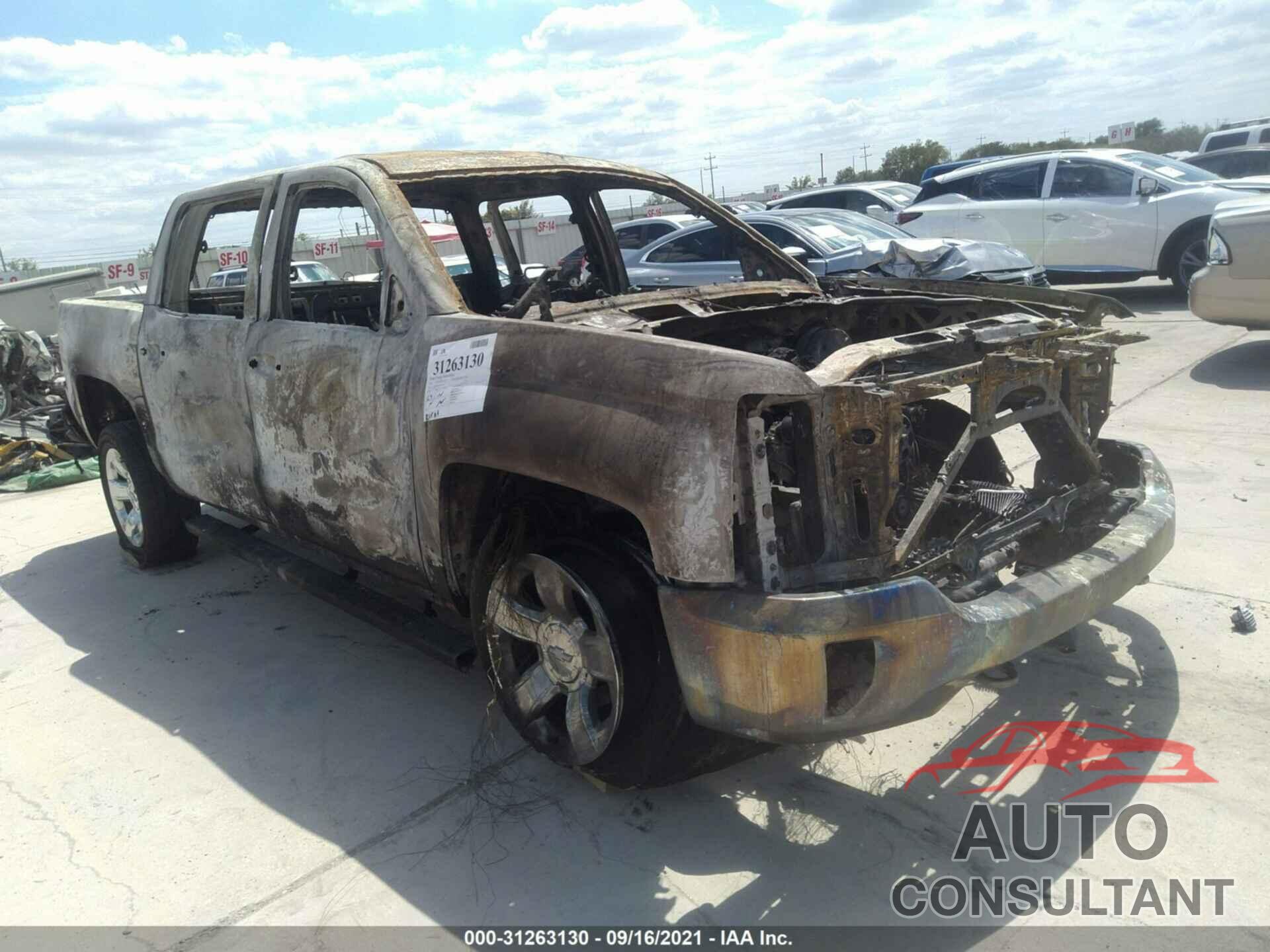 CHEVROLET SILVERADO 1500 2018 - 3GCUKRER5JG335520