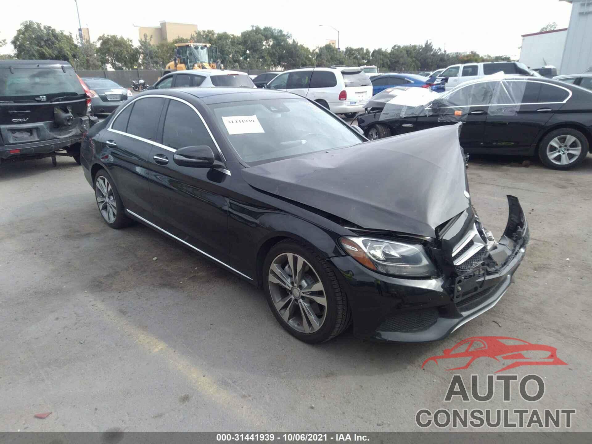 MERCEDES-BENZ C-CLASS 2016 - 55SWF4JB2GU118514