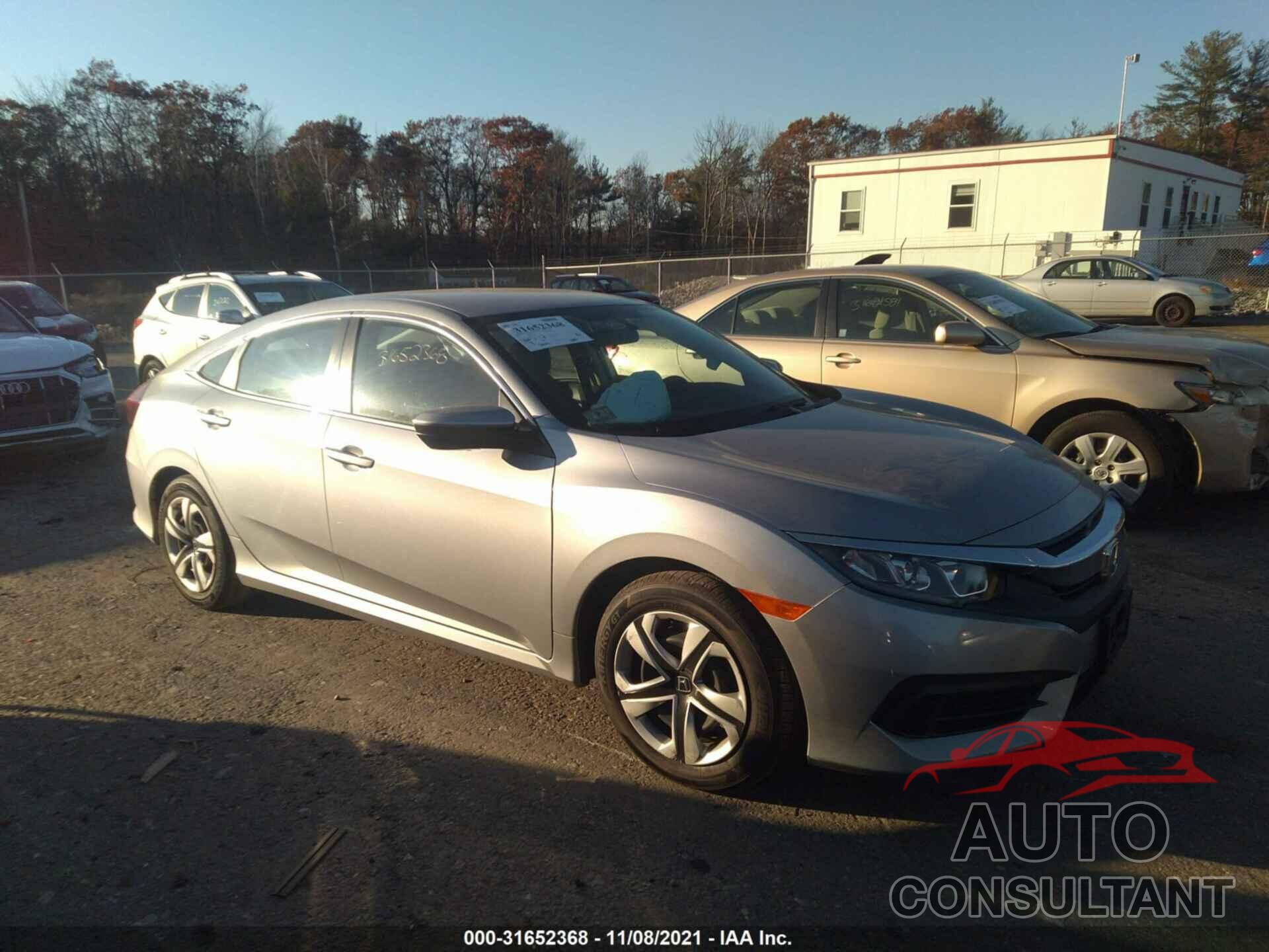 HONDA CIVIC SEDAN 2018 - 19XFC2F53JE206390