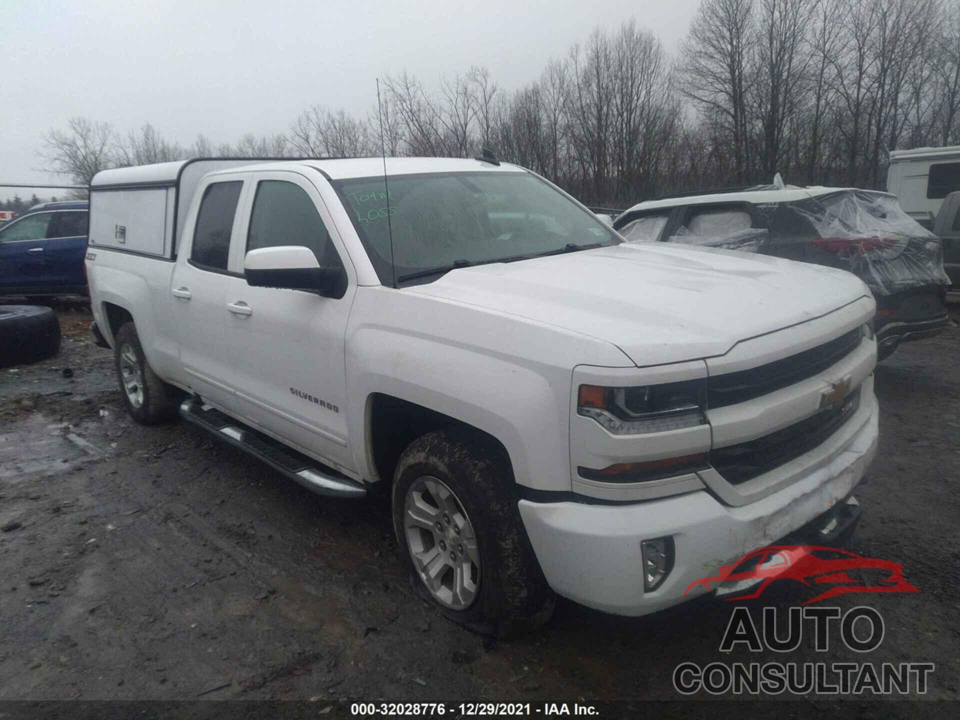 CHEVROLET SILVERADO 1500 2018 - 1GCVKREH4JZ192992