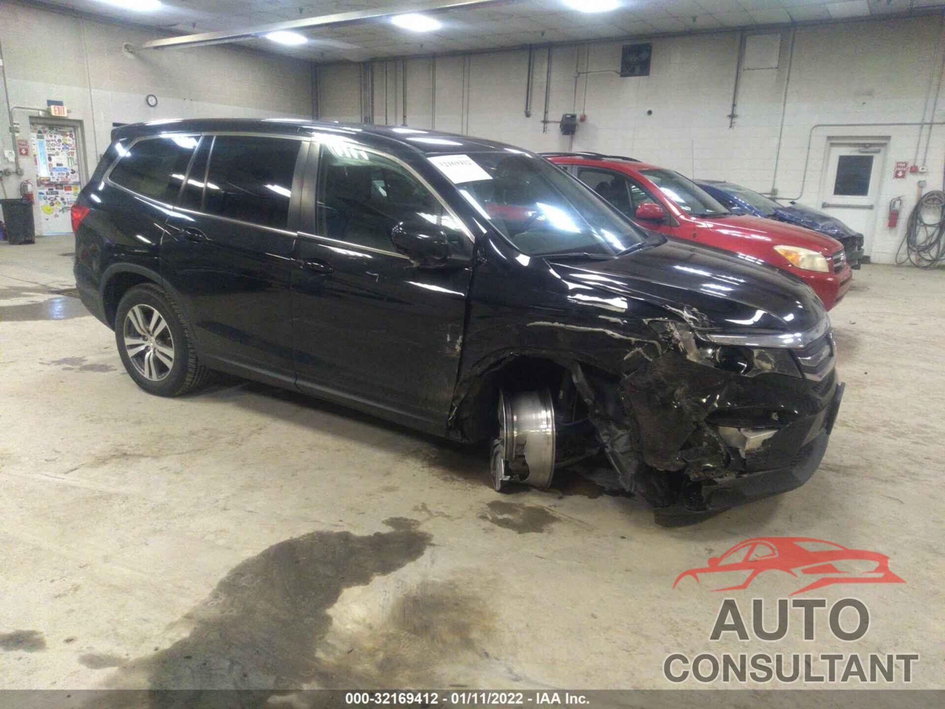 HONDA PILOT 2018 - 5FNYF6H71JB069174