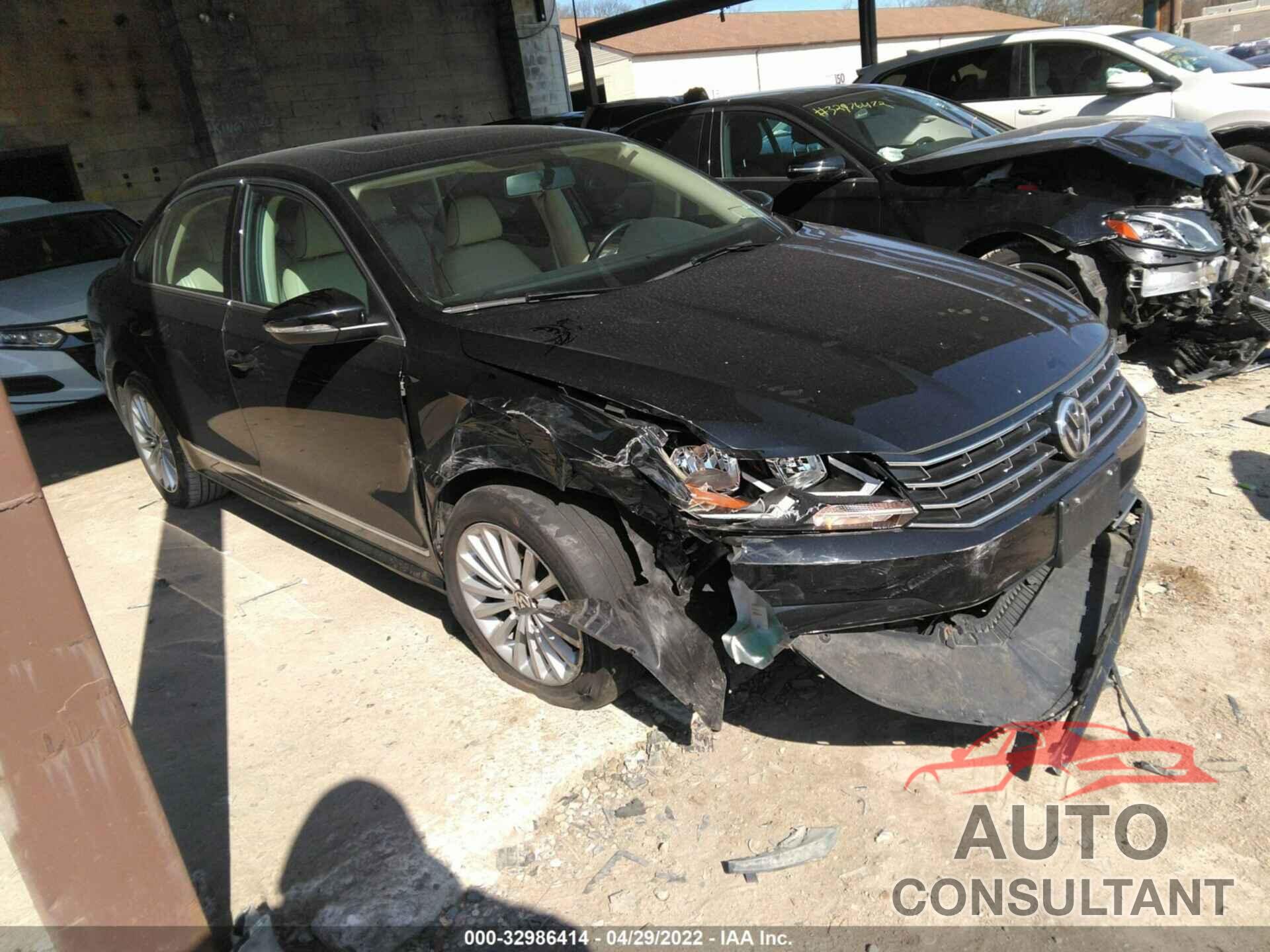 VOLKSWAGEN PASSAT 2017 - 1VWBT7A3XHC016635
