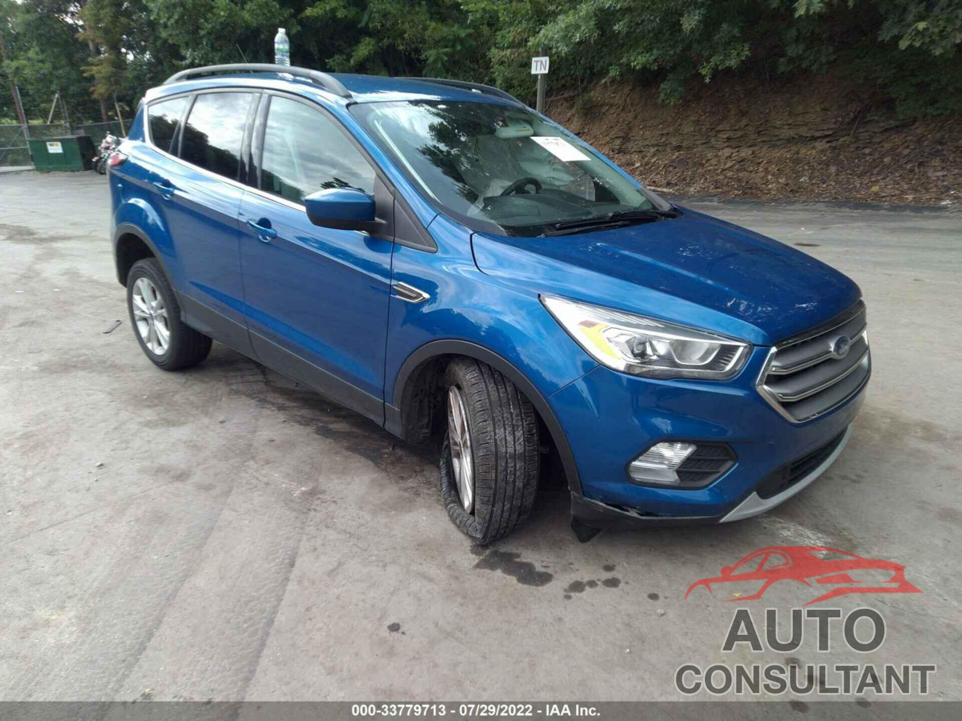 FORD ESCAPE 2017 - 1FMCU9GD2HUC46126