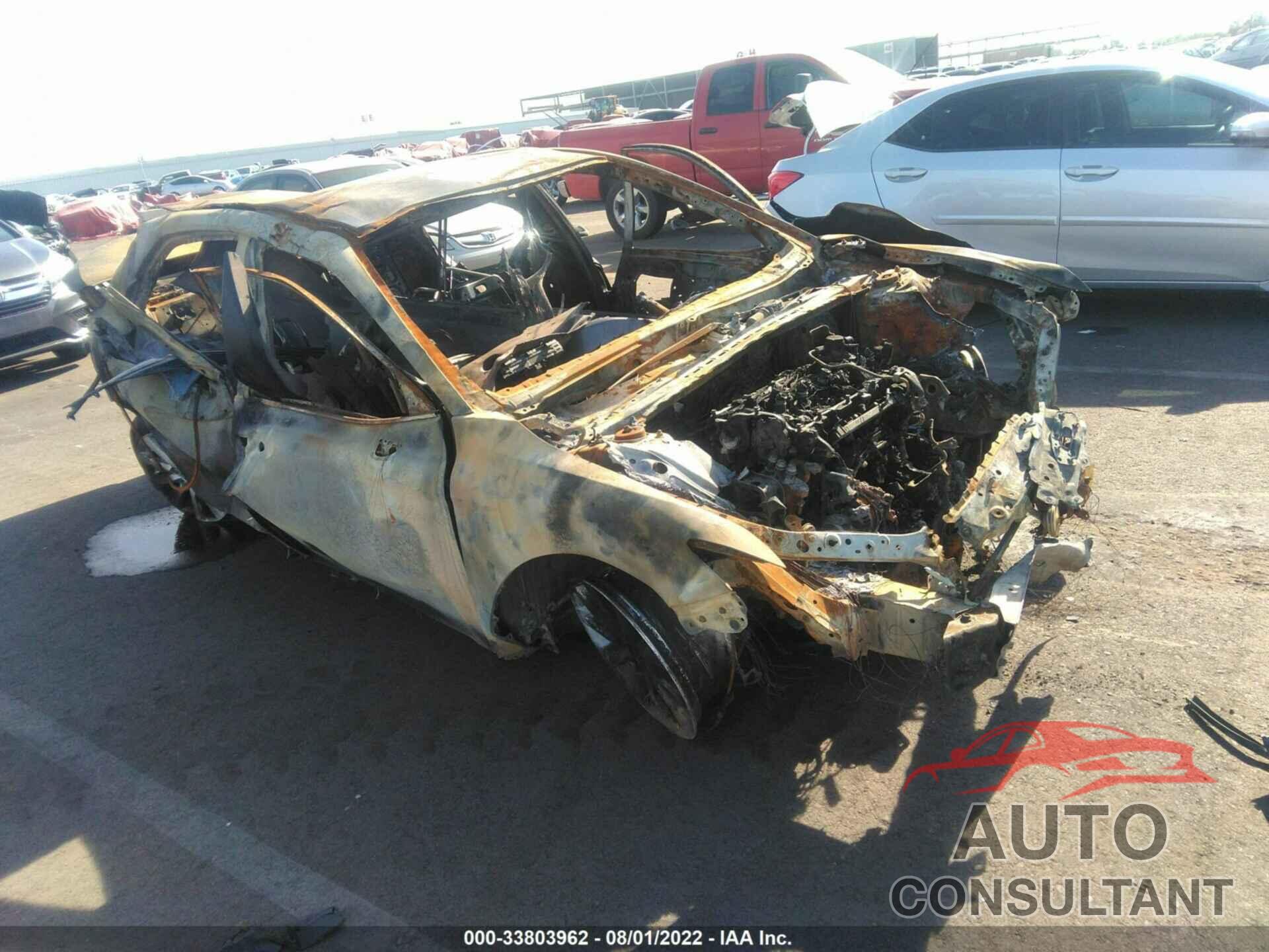 TOYOTA CAMRY 2018 - 4T1B11HK8JU509891