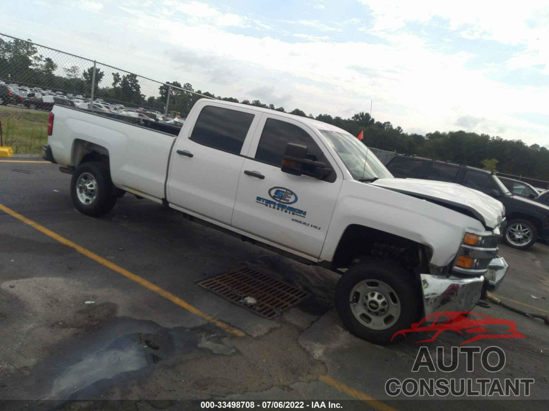 CHEVROLET SILVERADO 2500HD 2018 - 1GC1KUEG0JF131438