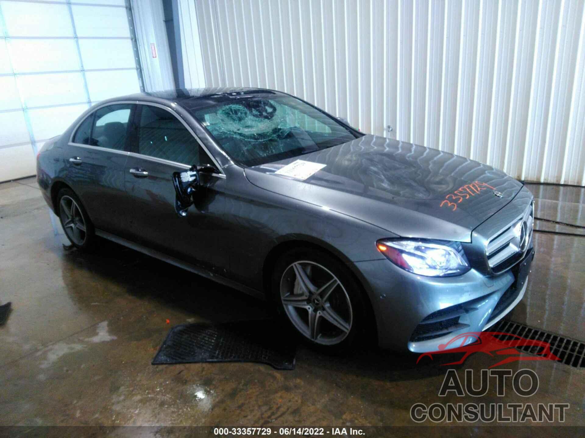 MERCEDES-BENZ E-CLASS 2019 - WDDZF4KB8KA597140
