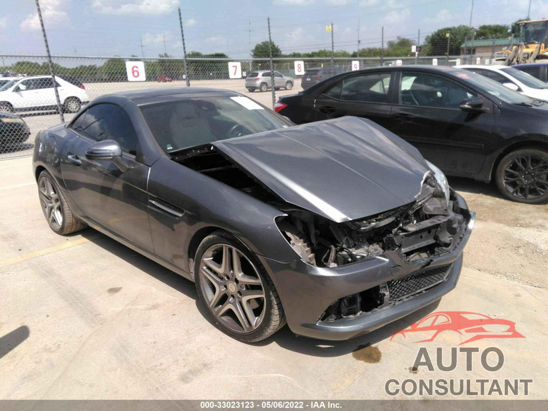 MERCEDES-BENZ SLK 2016 - WDDPK3JA1GF116189