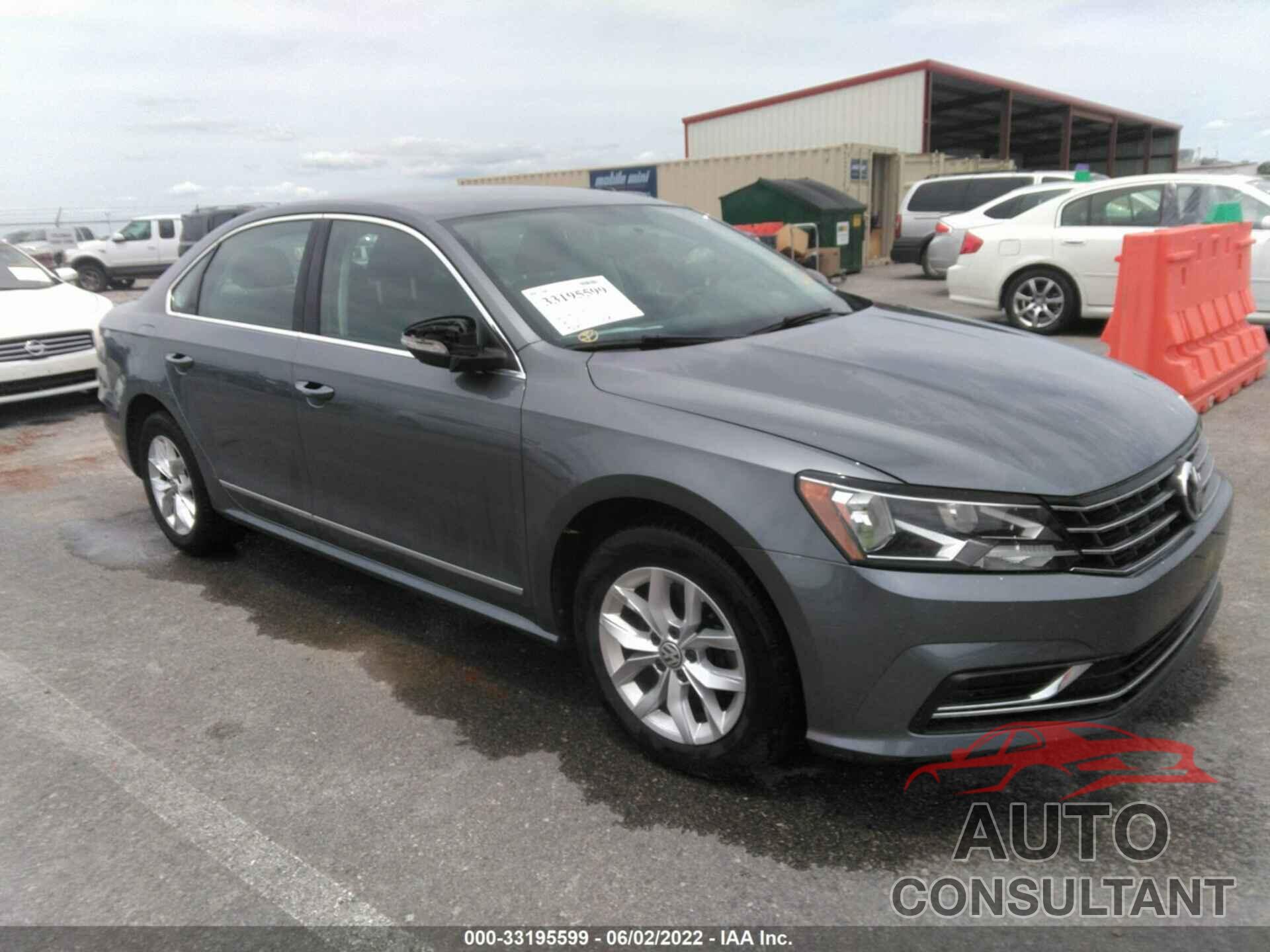 VOLKSWAGEN PASSAT 2016 - 1VWAT7A35GC048239